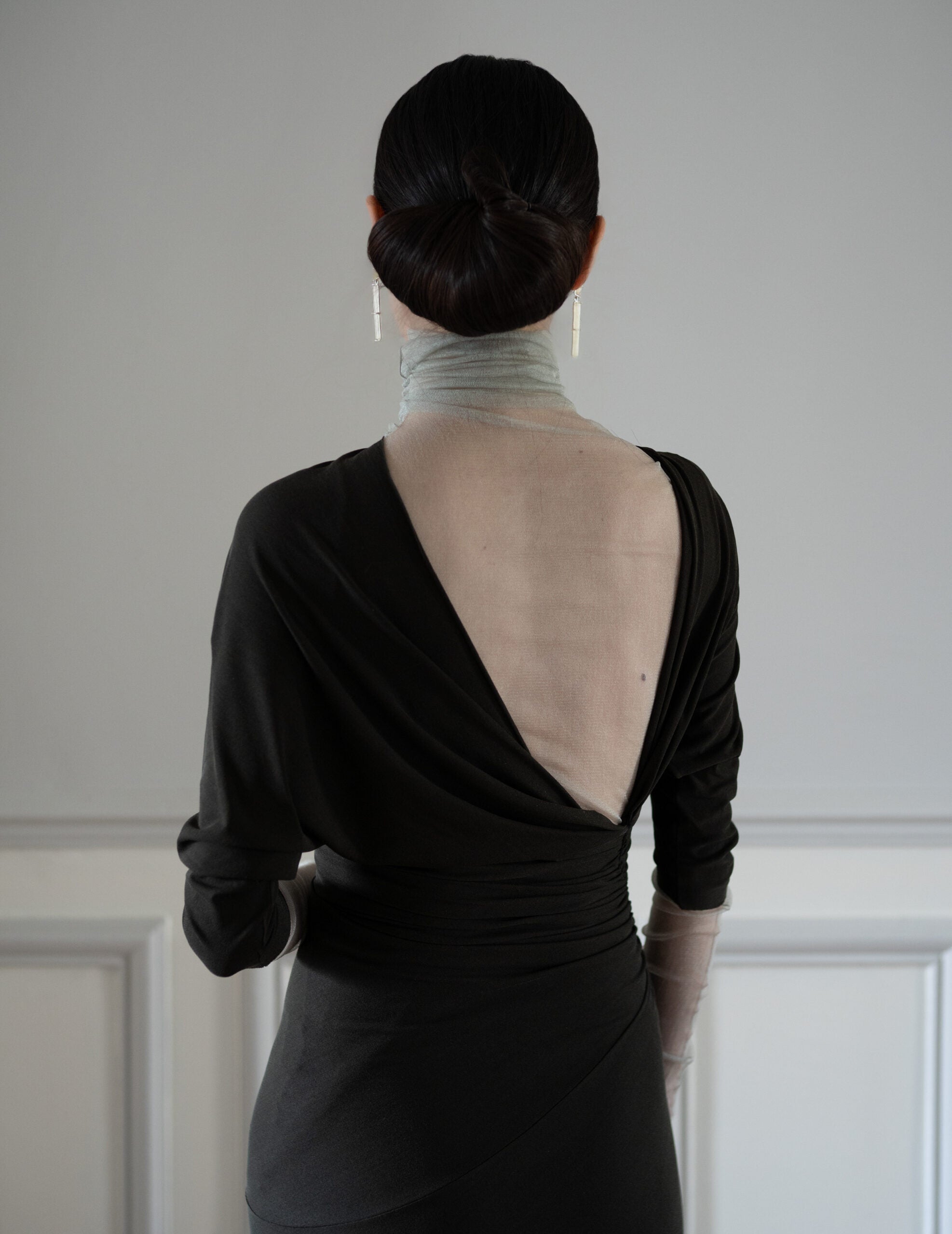 Cisne 真絲薄紗高領內搭・鉑金灰色