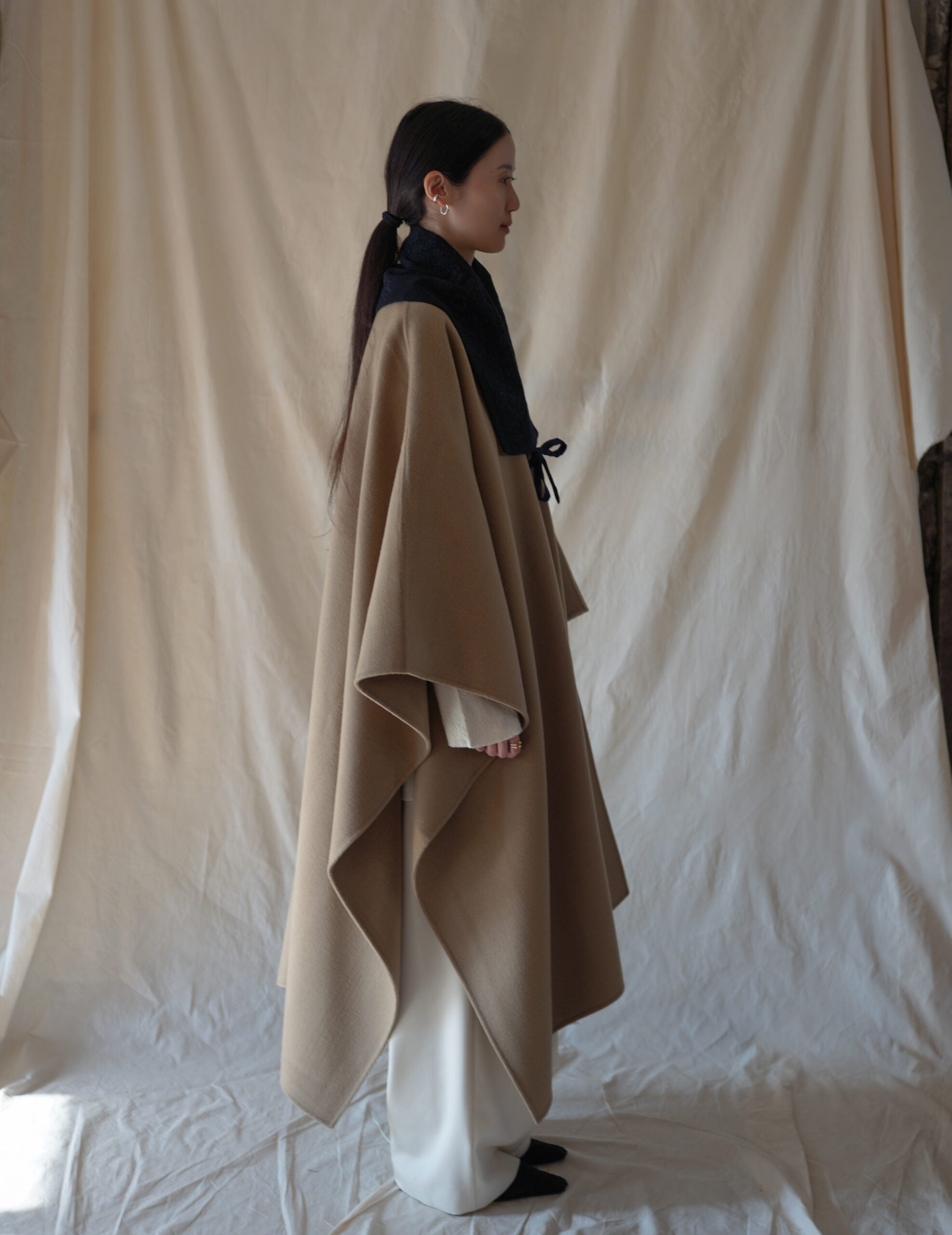 刺繡領巾・黑色