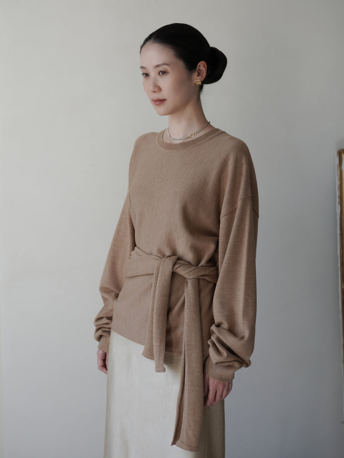 Anemo 側綁帶美麗諾羊毛針織衫・米色