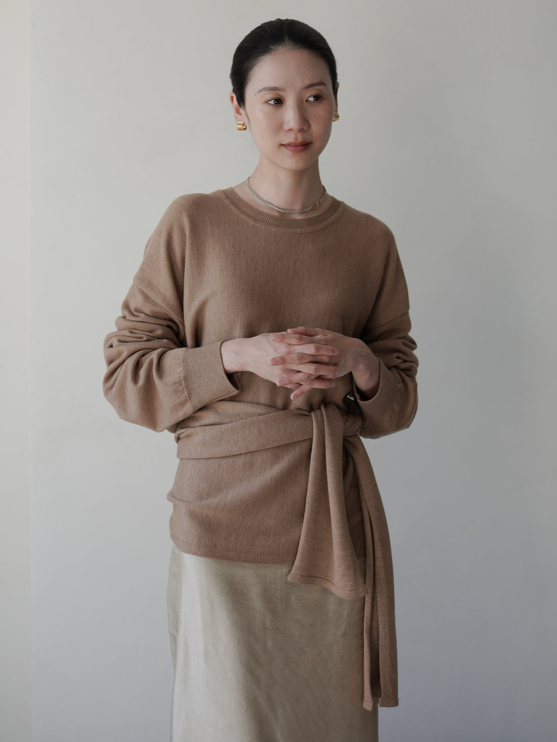 Anemo 側綁帶美麗諾羊毛針織衫・米色