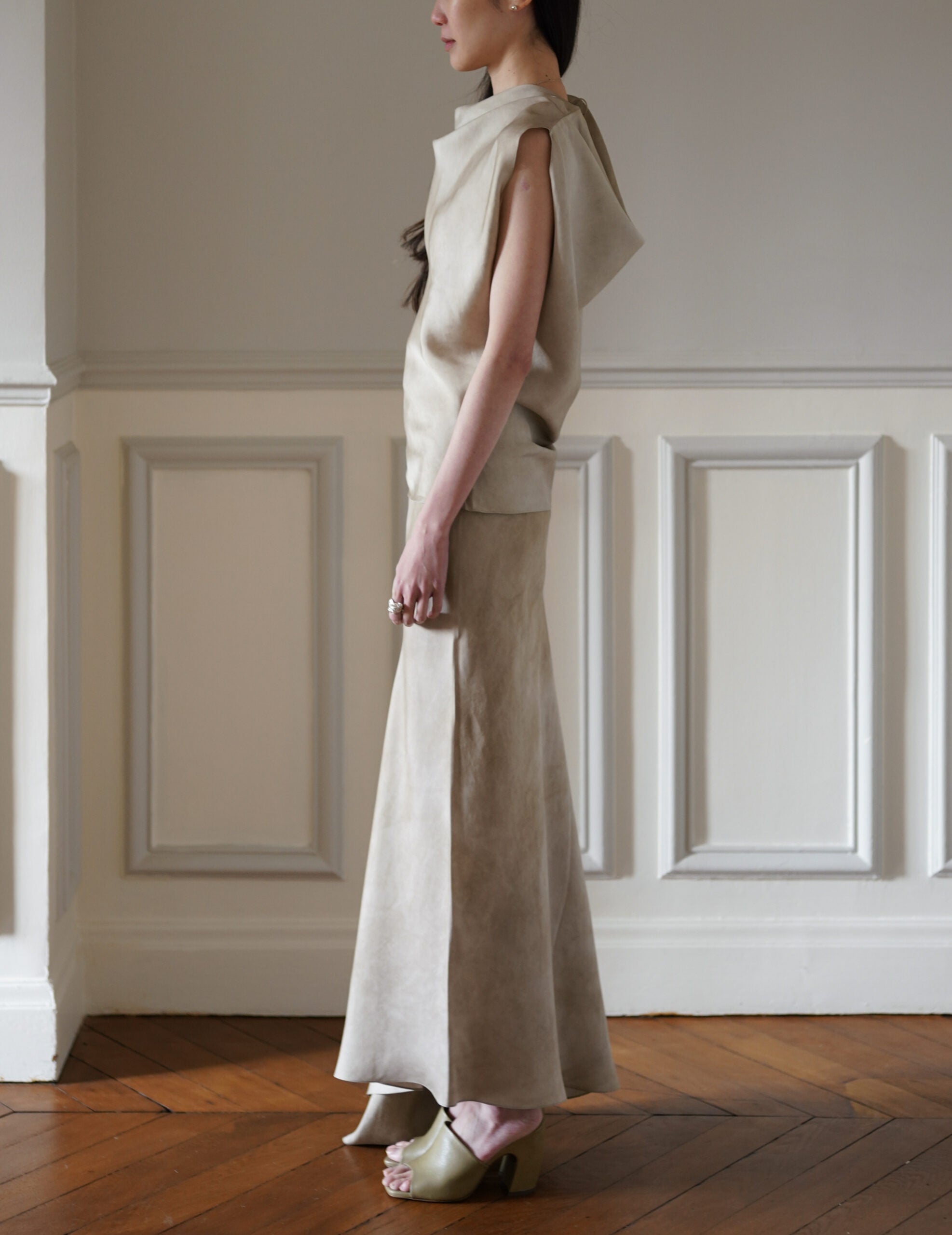 Opalo 不對稱半裙・珍珠色