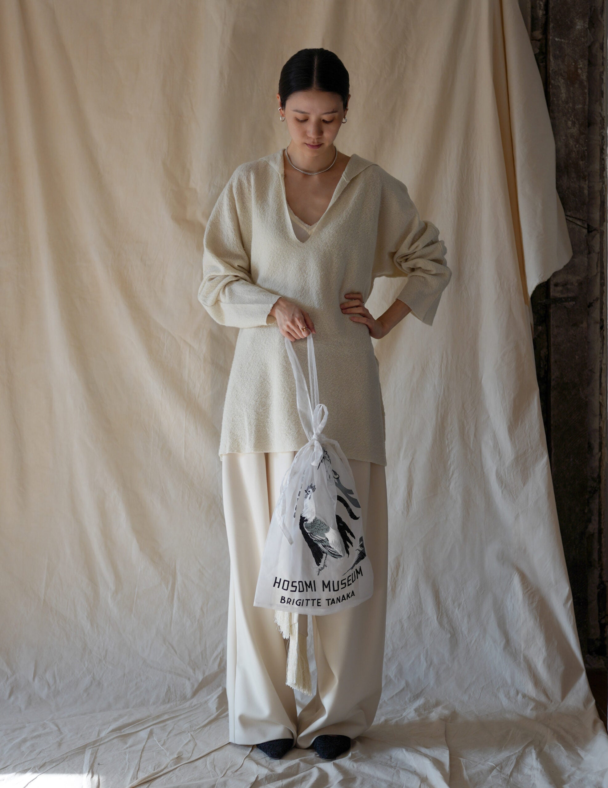 Hosomi Museum 刺繡歐根紗手袋・白