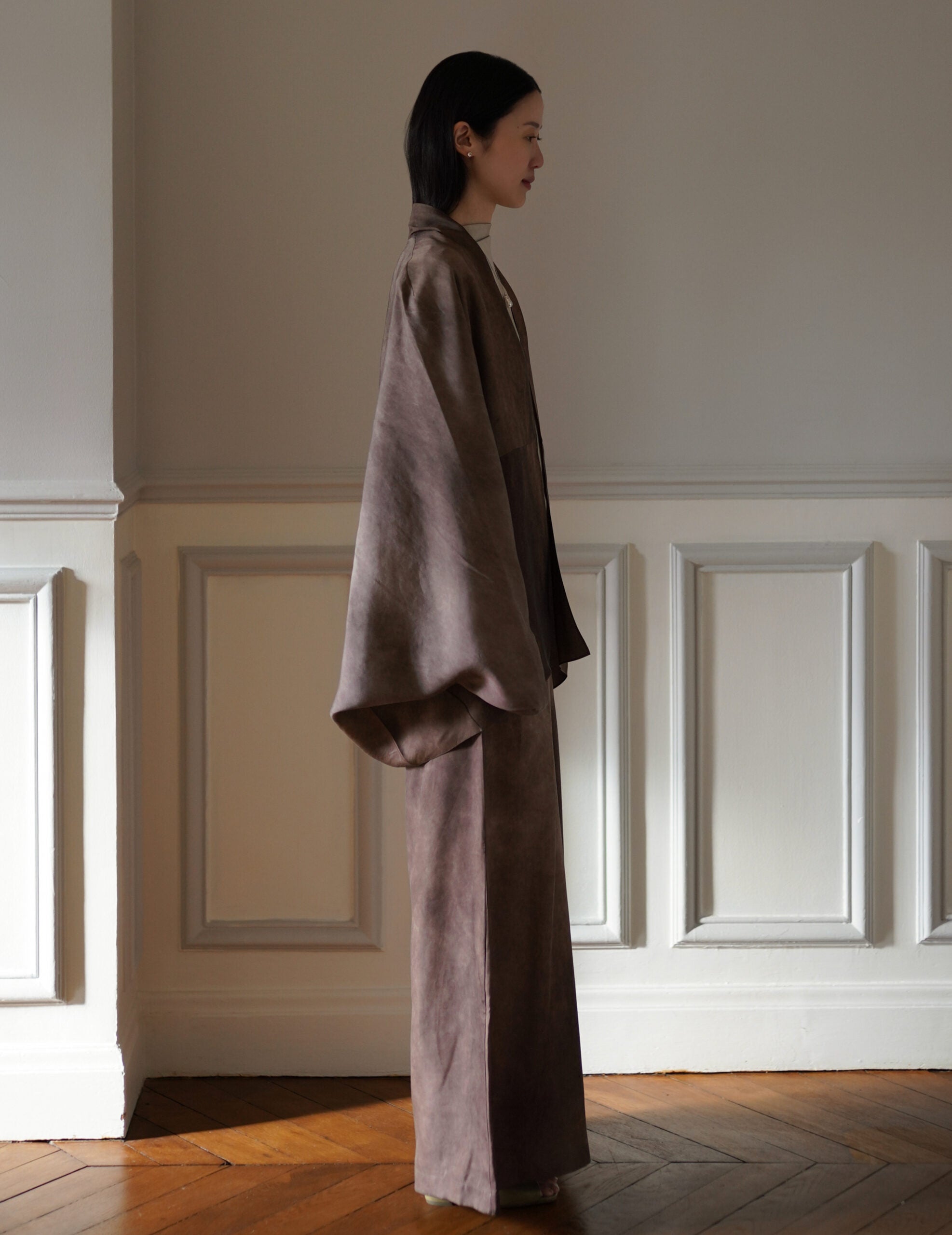 Opalo 缎面繭型外套・可可色
