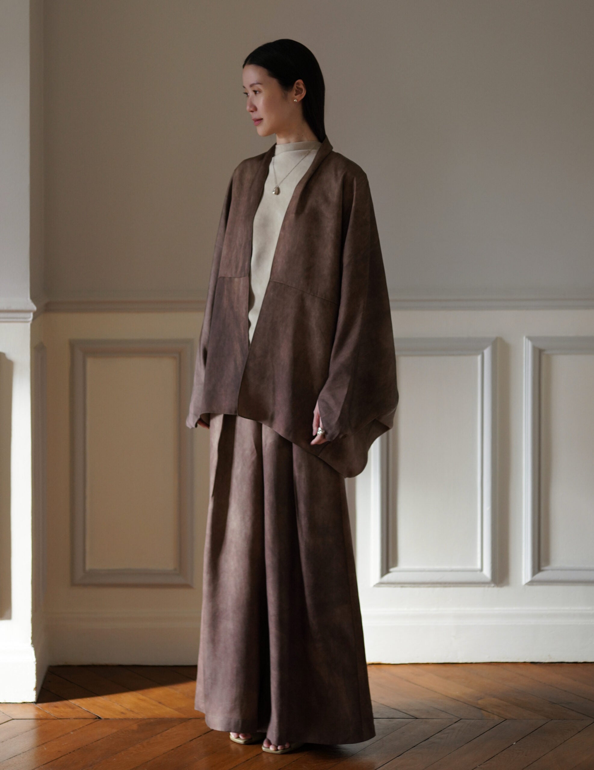 Opalo 缎面繭型外套・可可色