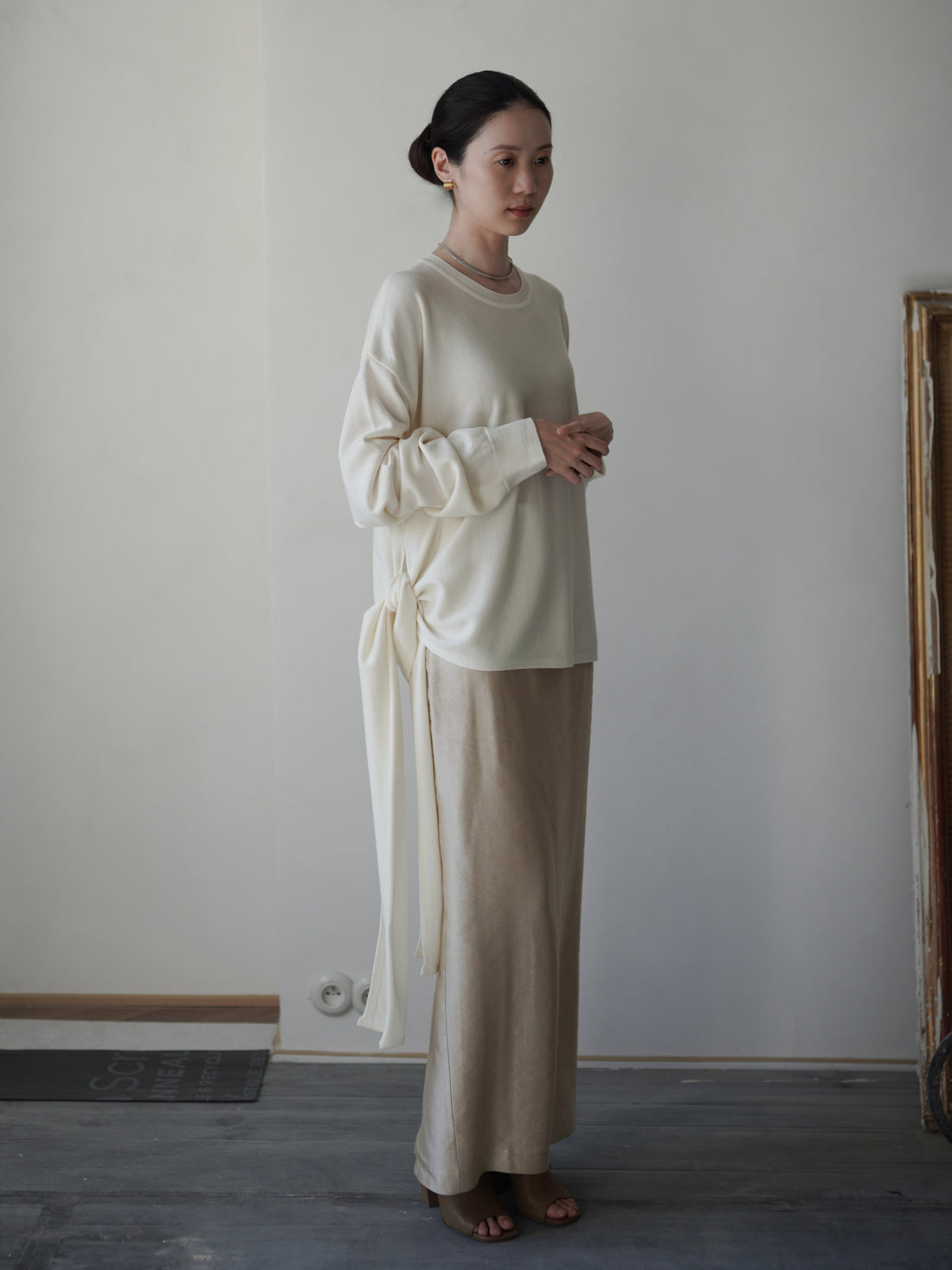 Anemo 側綁帶美麗諾羊毛針織衫・象牙白