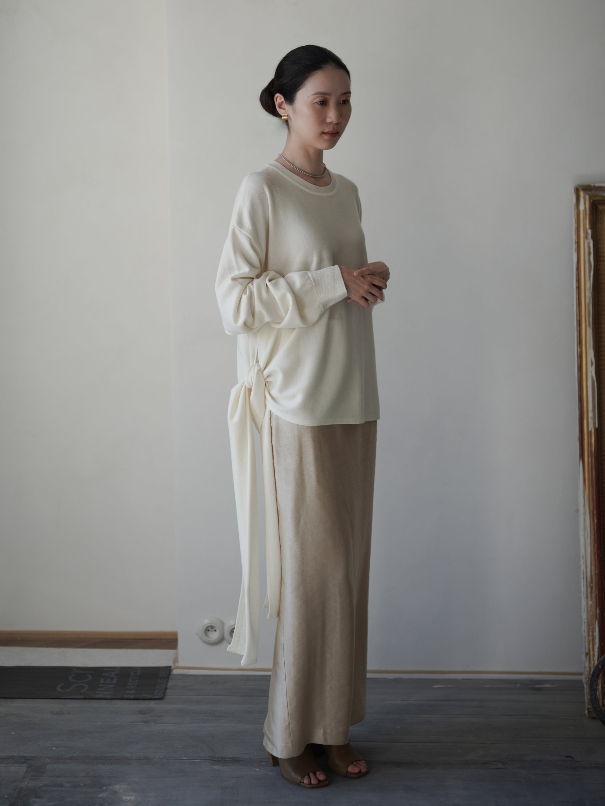 Anemo 側綁帶美麗諾羊毛針織衫・象牙白
