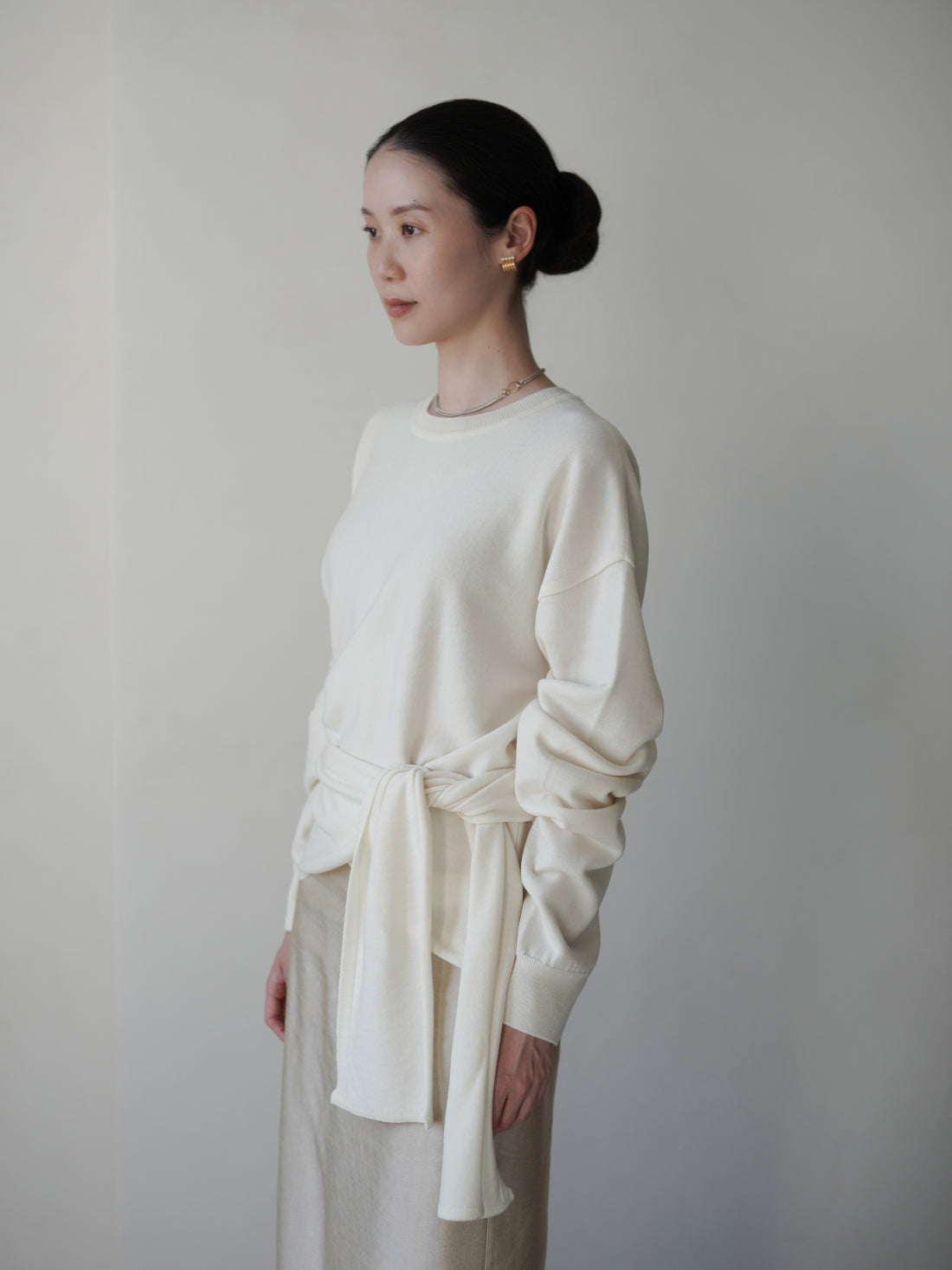 Anemo 側綁帶美麗諾羊毛針織衫・象牙白