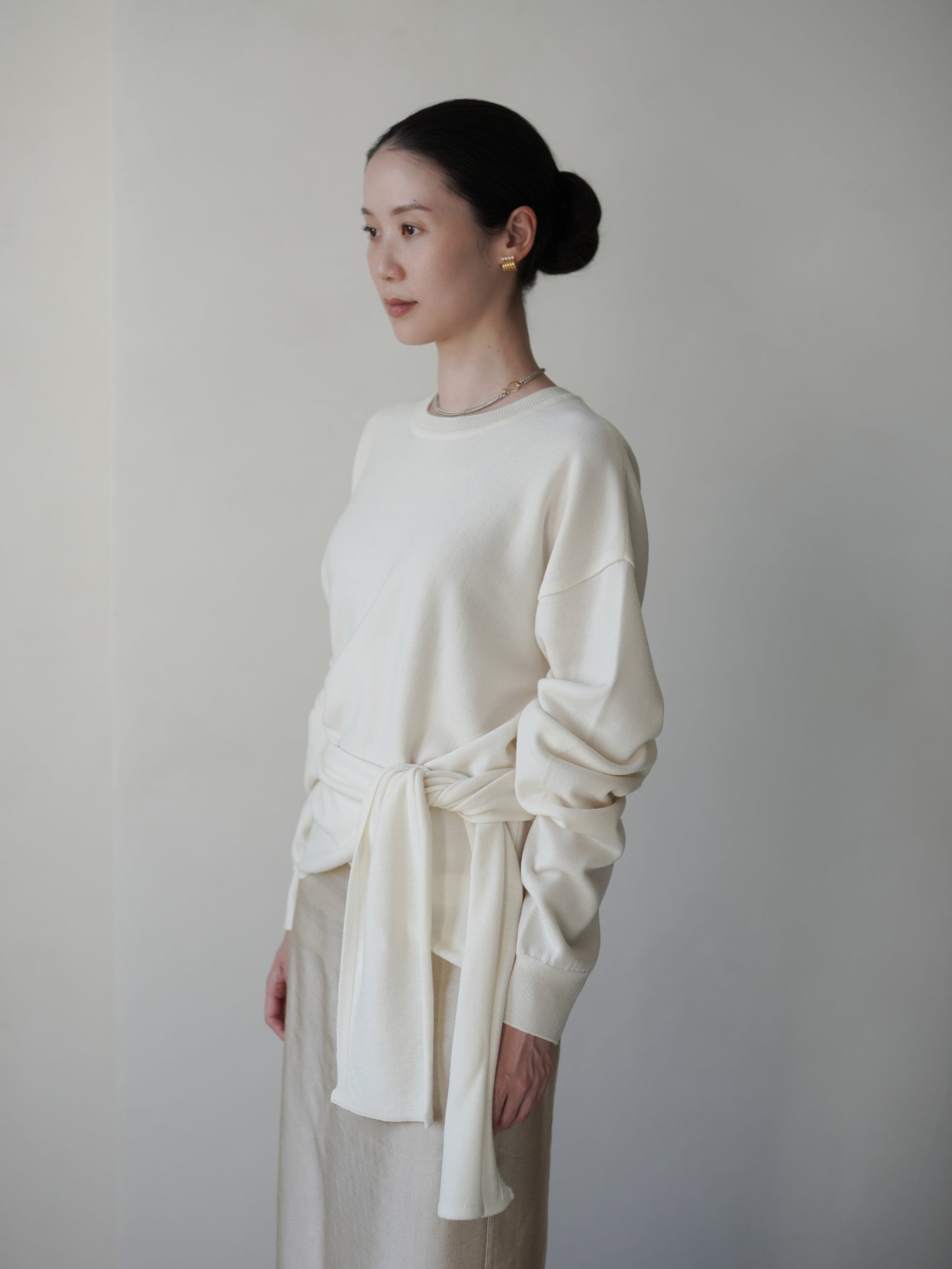 Anemo 側綁帶美麗諾羊毛針織衫・象牙白