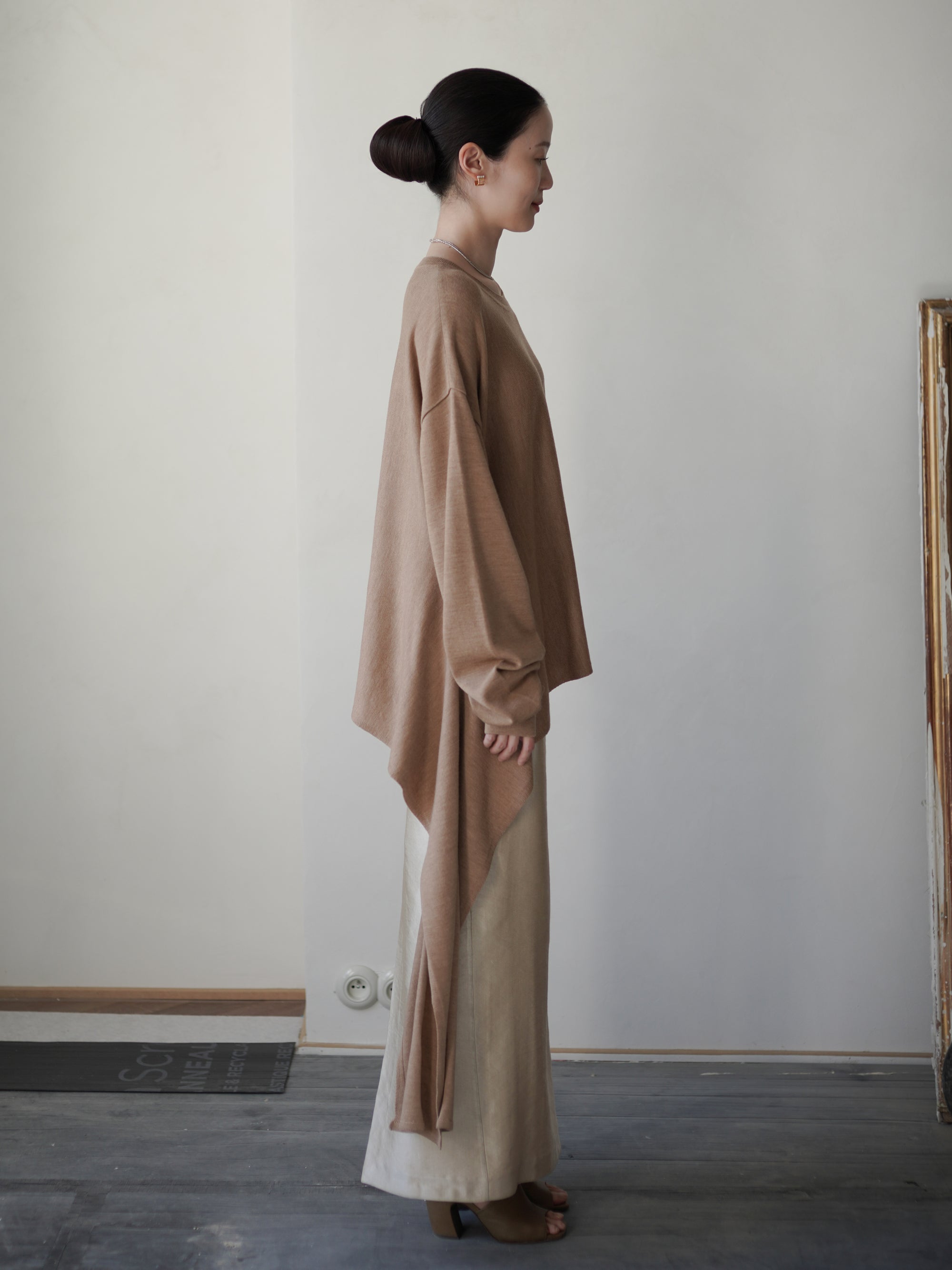 Anemo 側綁帶美麗諾羊毛針織衫・米色