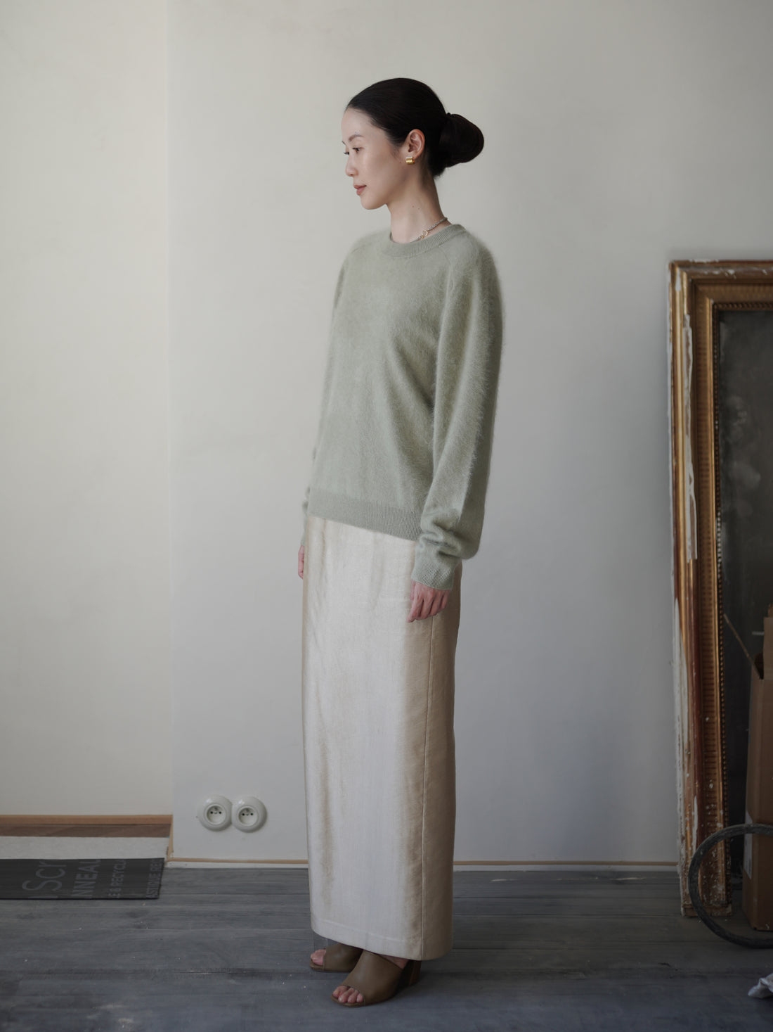 Brushed Cashmere Blend Knit Sweater・Sage Green