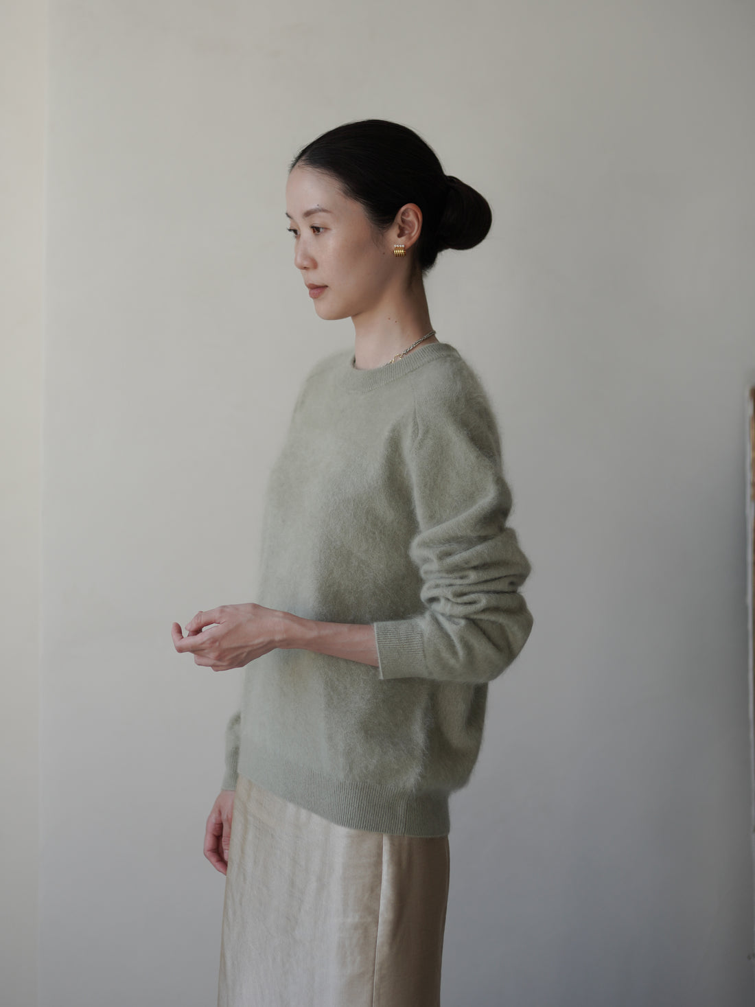 Brushed Cashmere Blend Knit Sweater・Sage Green