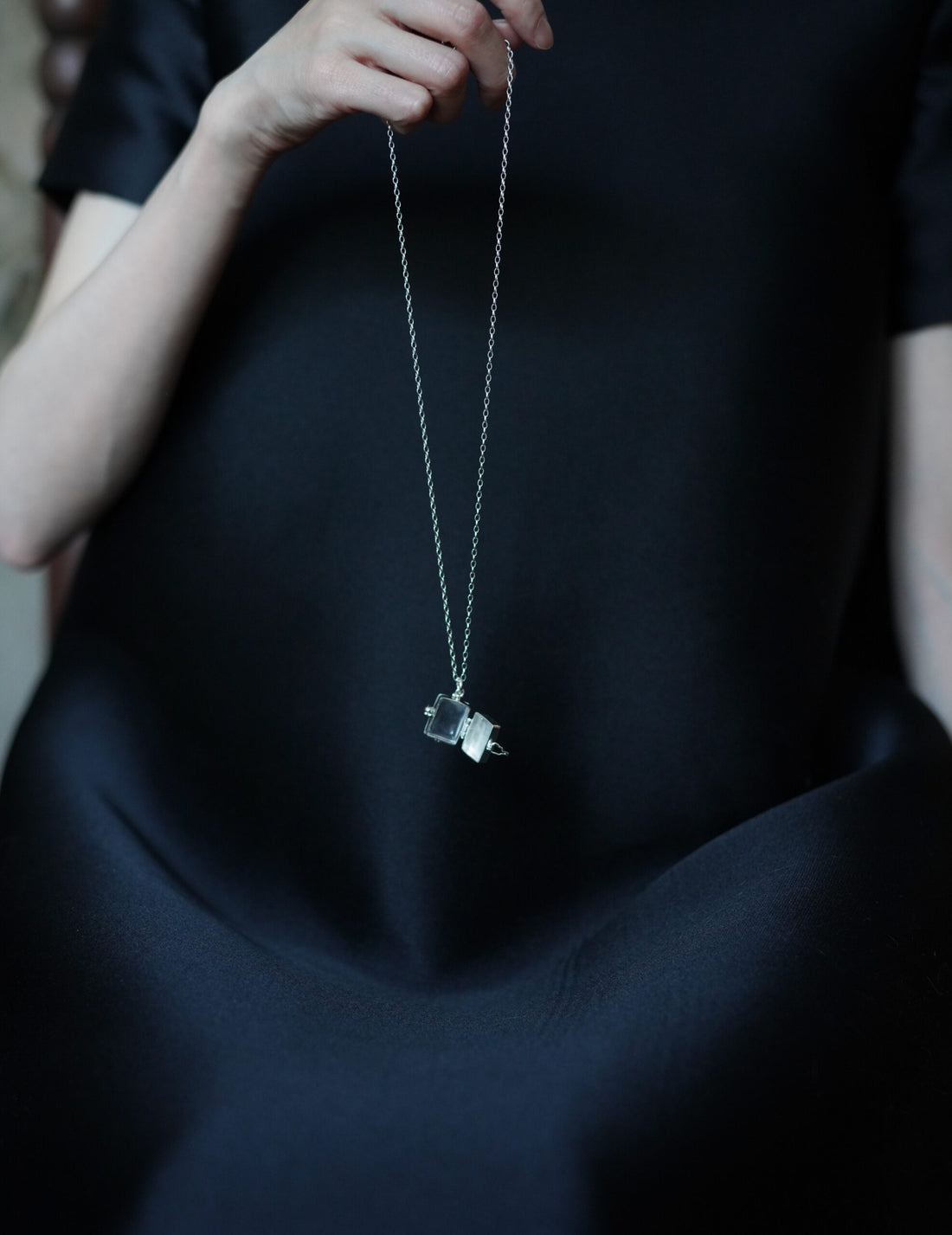 Pre-Order｜Take Your Pills 水晶掛墜項鍊