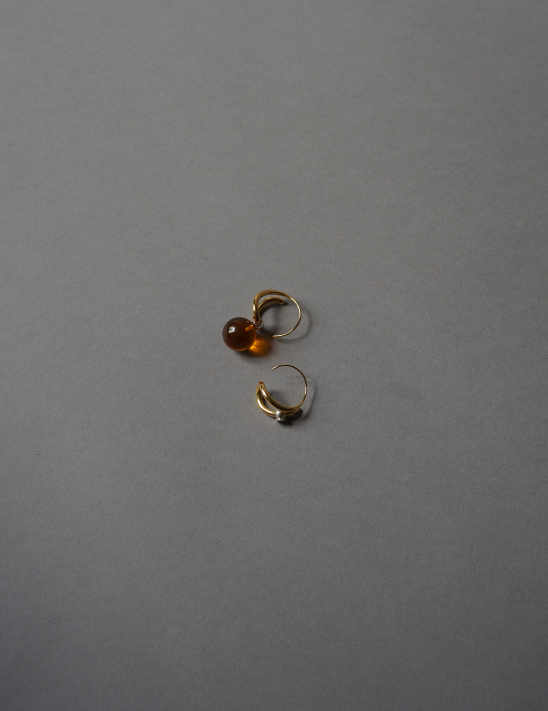 Wave Pierces Calm·耳環&琥珀吊墜組合