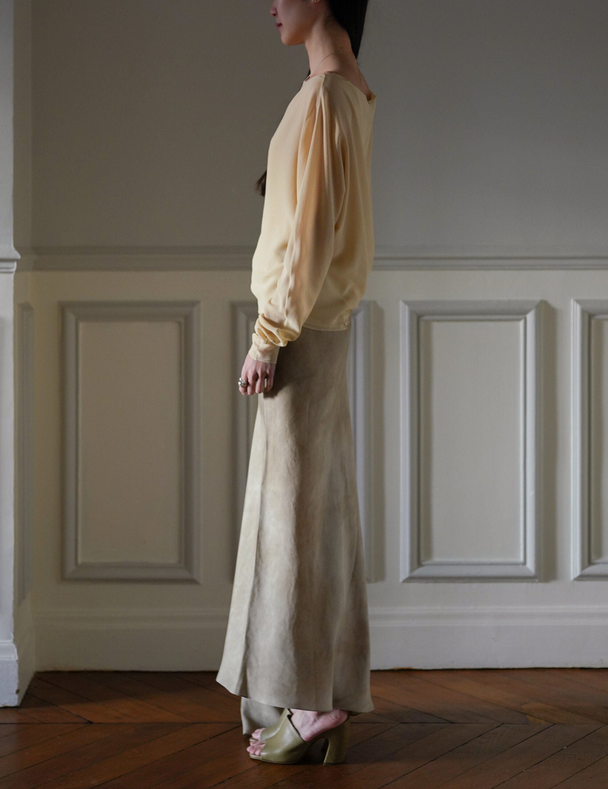 Opalo 不對稱半裙・珍珠色