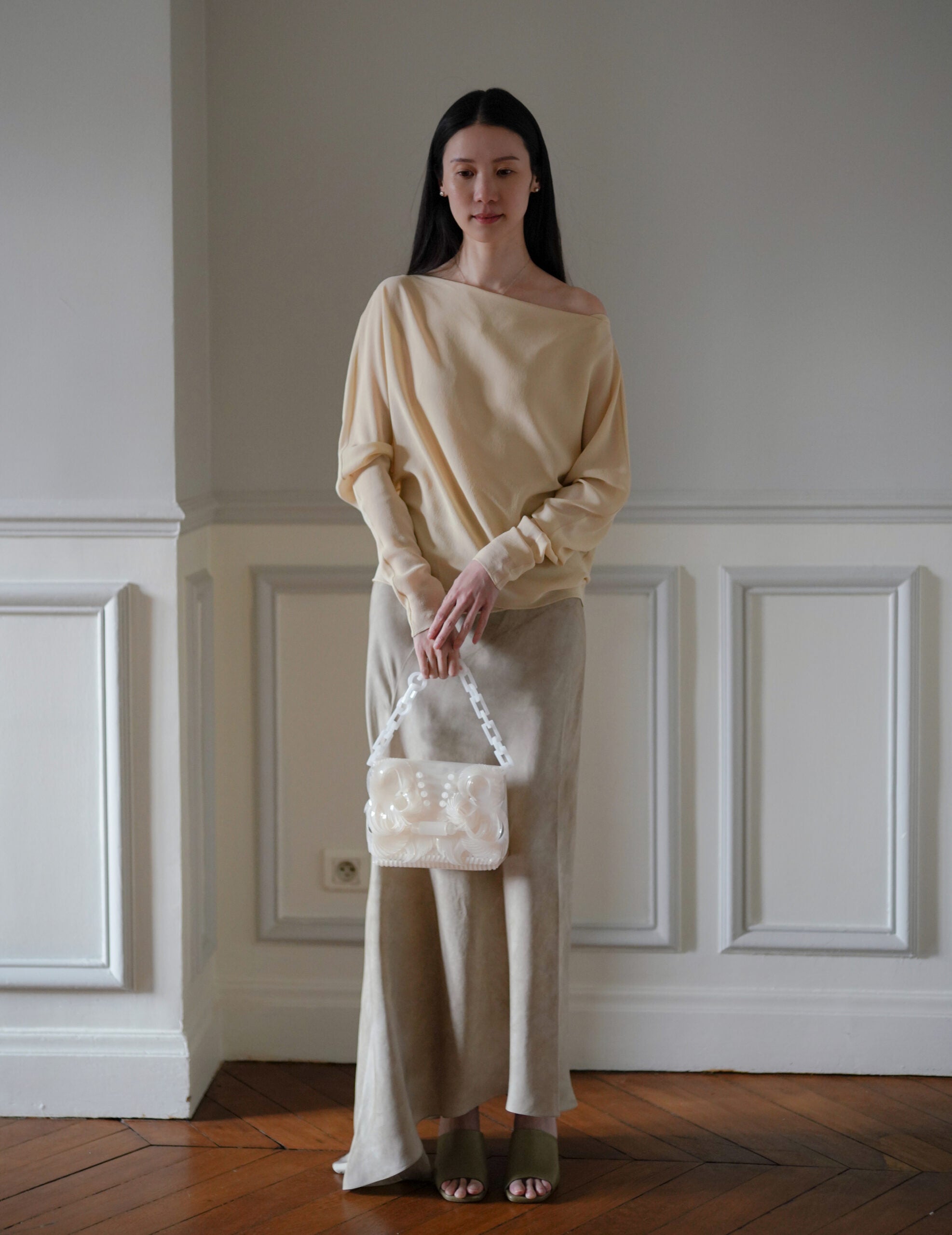 Transparent Sculptural Mini Chain Bag・White