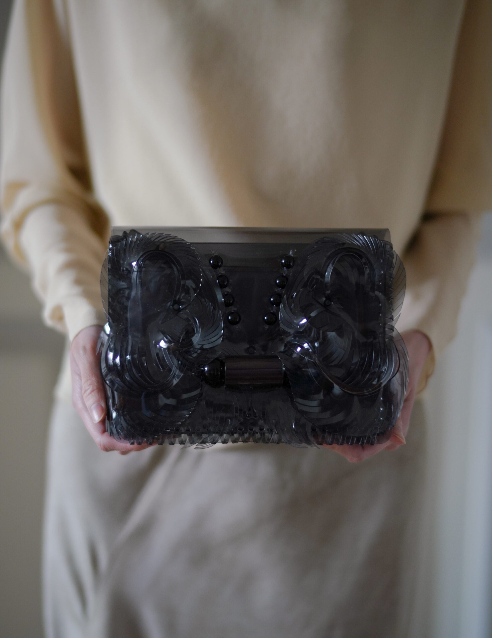 Transparent Sculptural Mini Chain Bag・Black