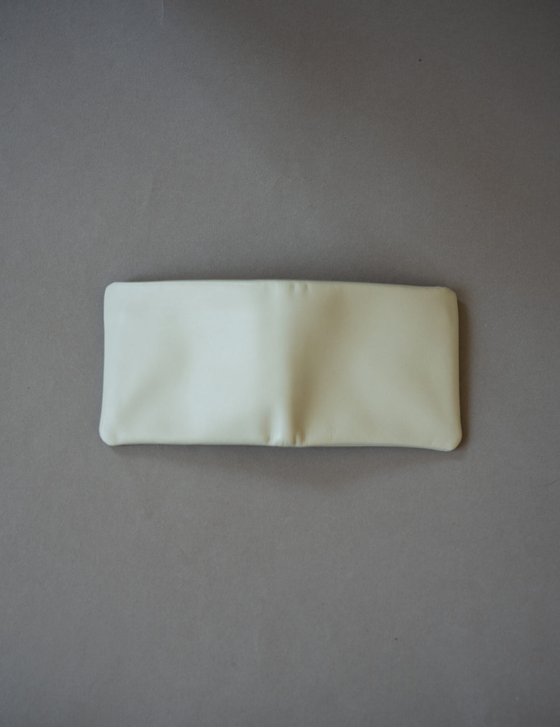 Light Leather Bifold Wallet・Grey