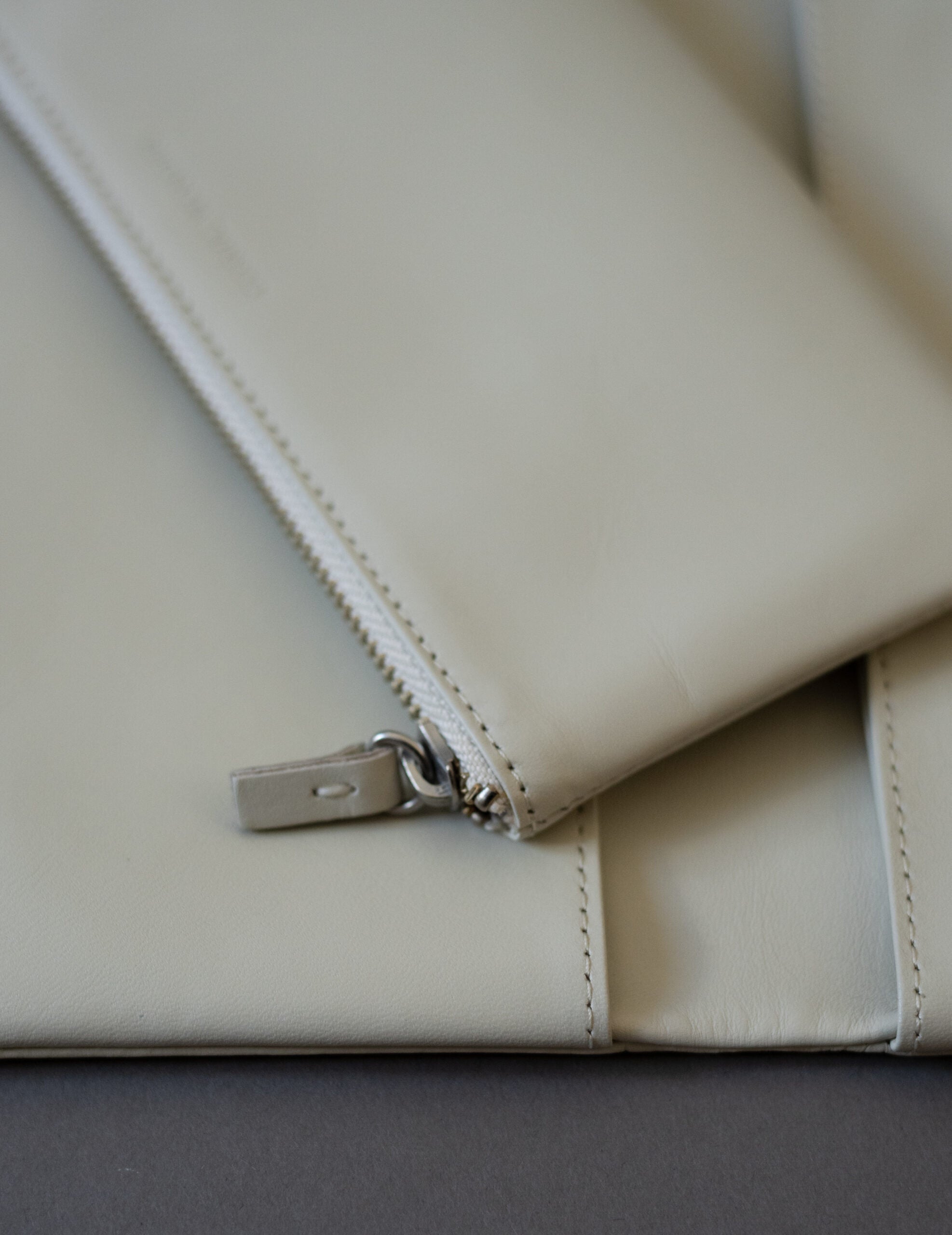 Light Leather Wallet・Grey