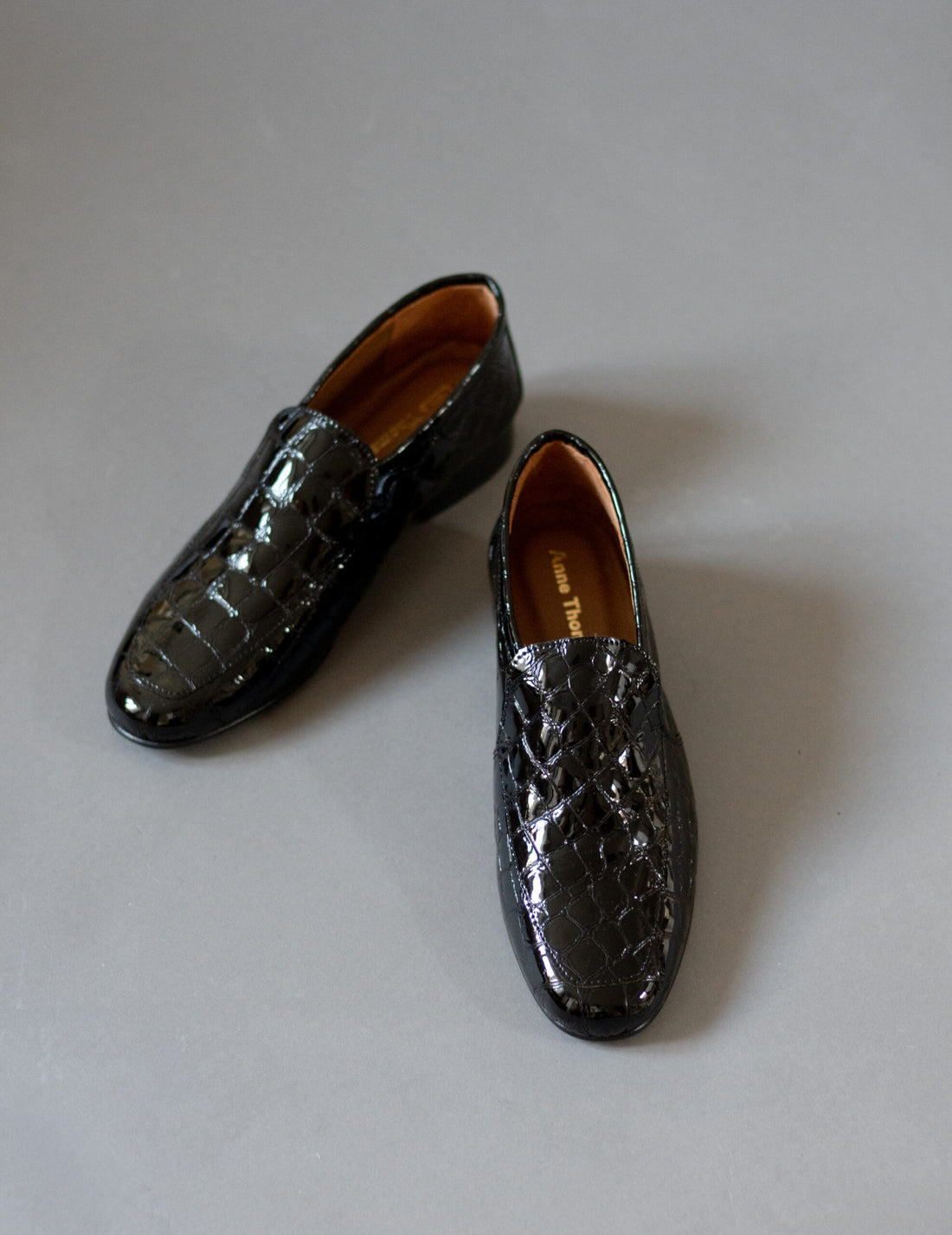 Léo Louisiana 鱷魚紋皮鞋・黑色