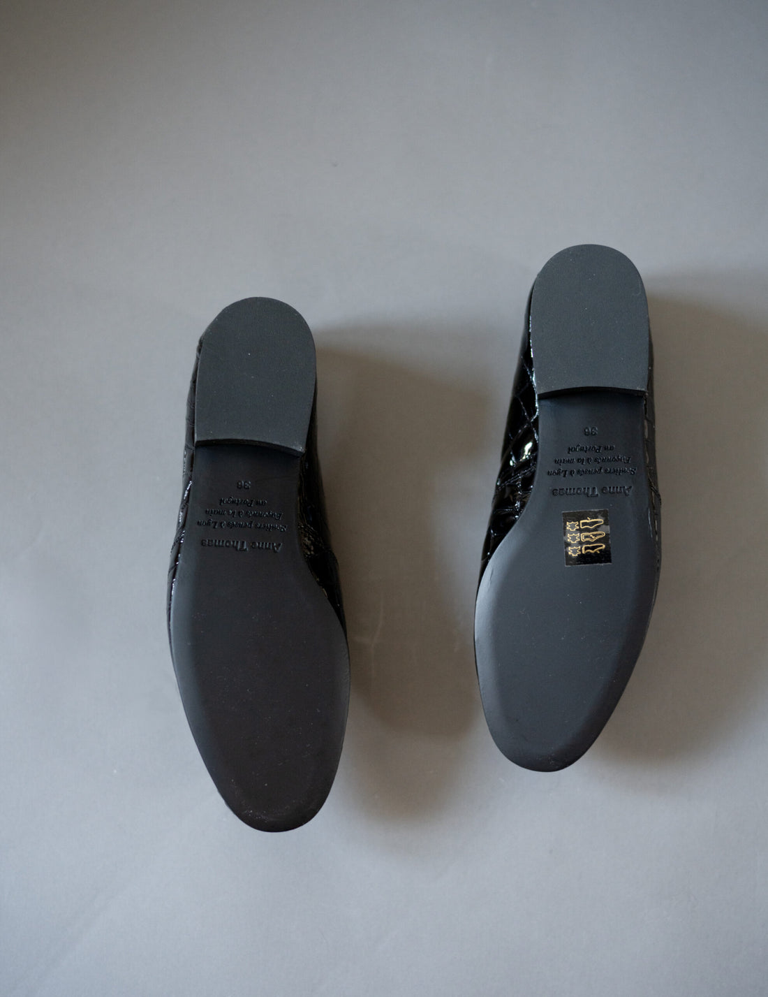 Léo Louisiana 鱷魚紋皮鞋・黑色