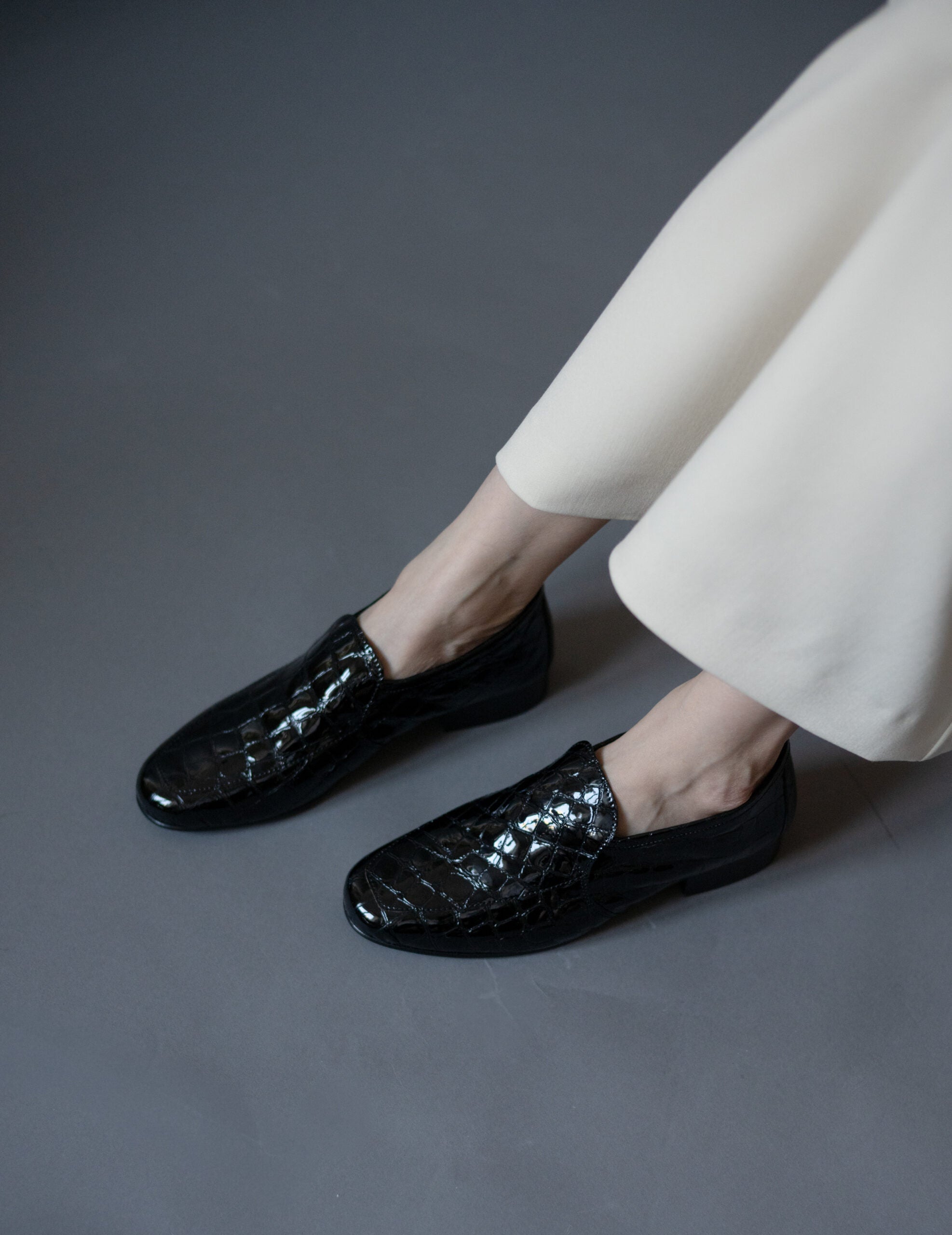 Léo Louisiana 鱷魚紋皮鞋・黑色