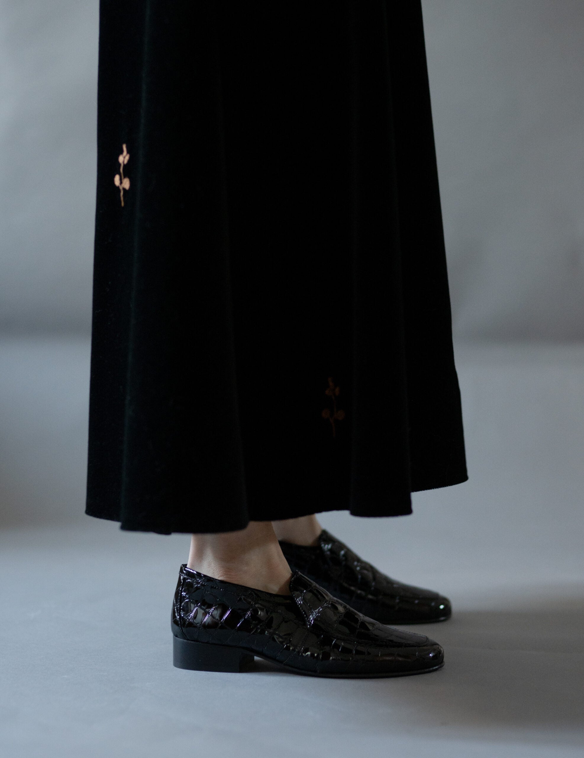 Léo Louisiana 鱷魚紋皮鞋・黑色