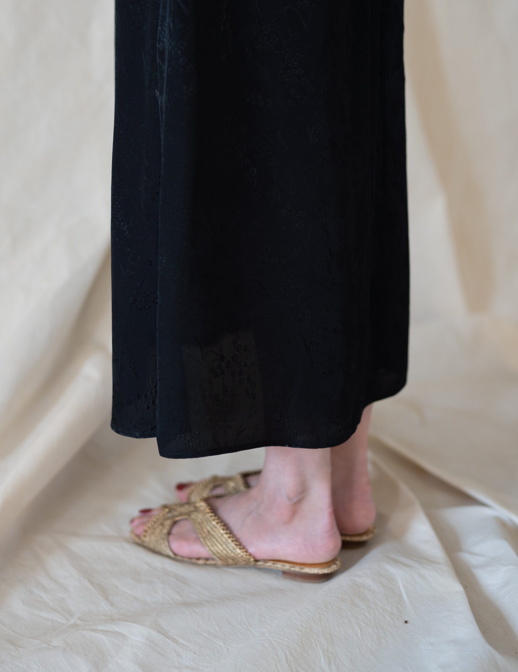 Floral Jacquard Camisole Dress・Black