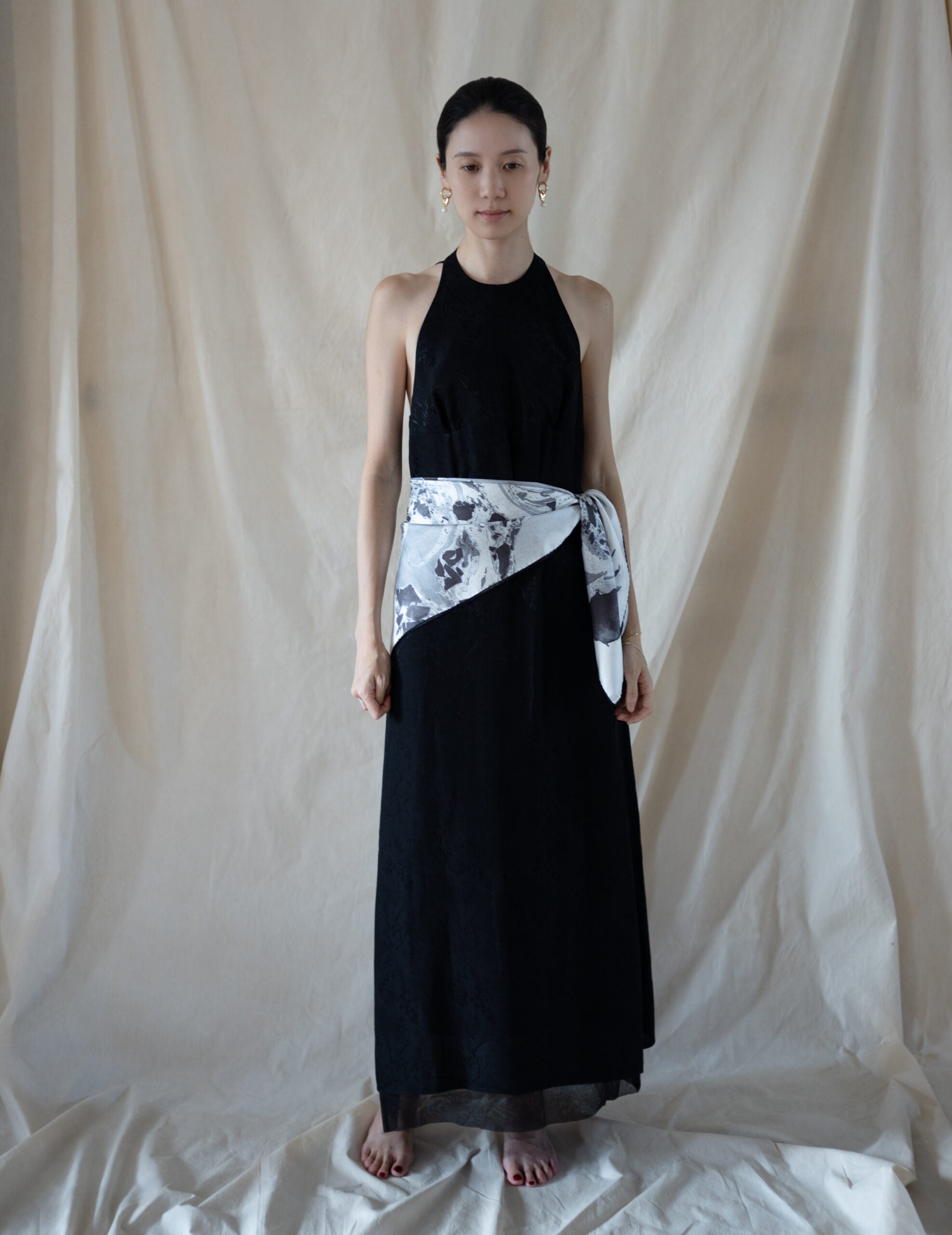 Hand Printed Silk Scarf・Grey