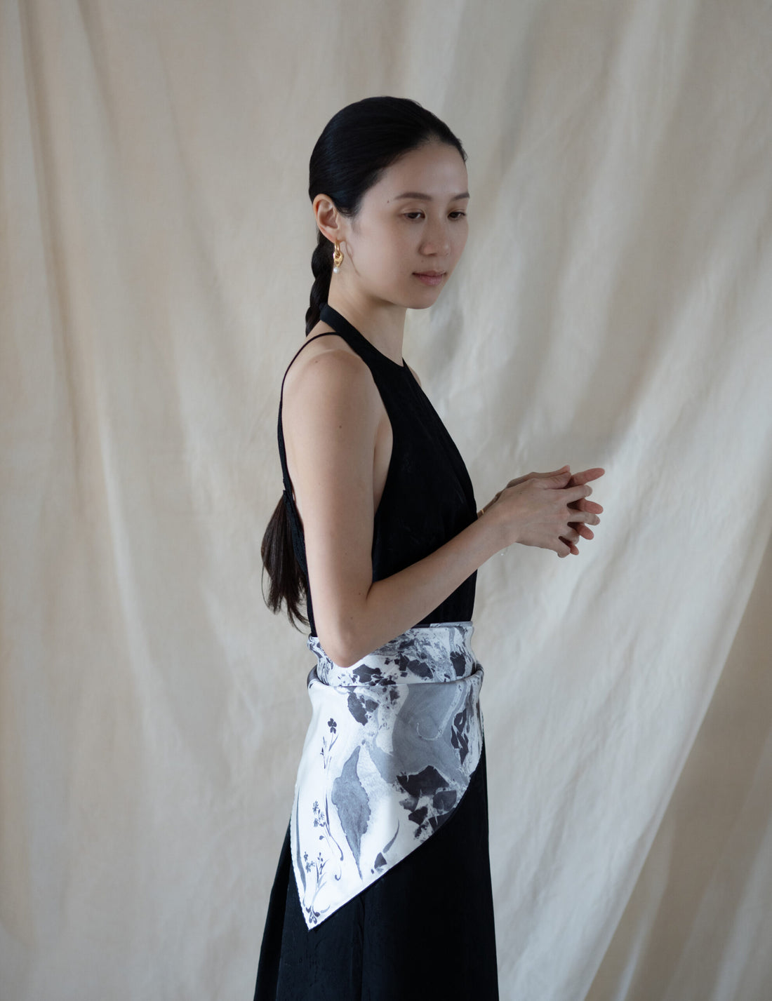 Hand Printed Silk Scarf・Grey