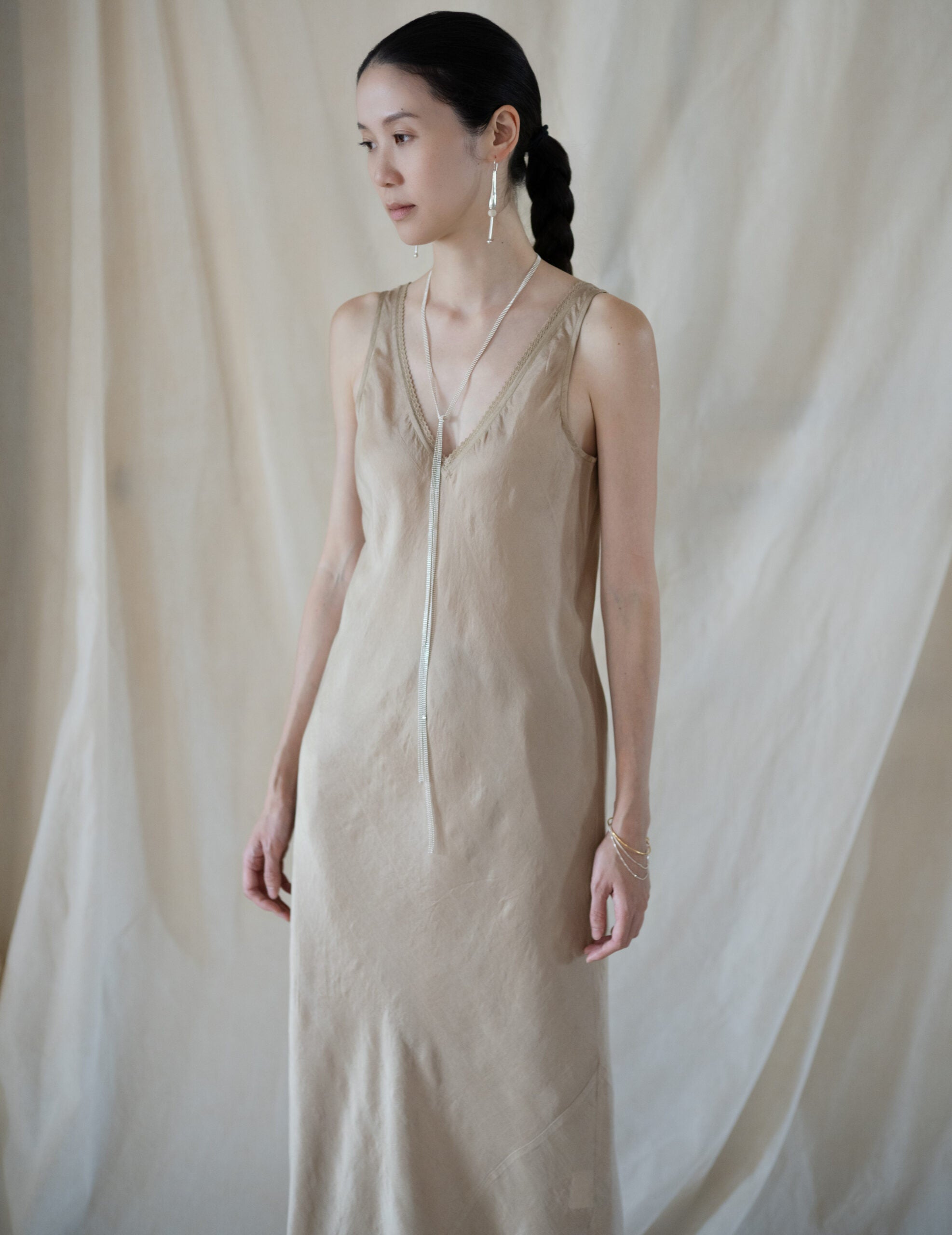DAPHNE LONG SLIPDRESS・Gold