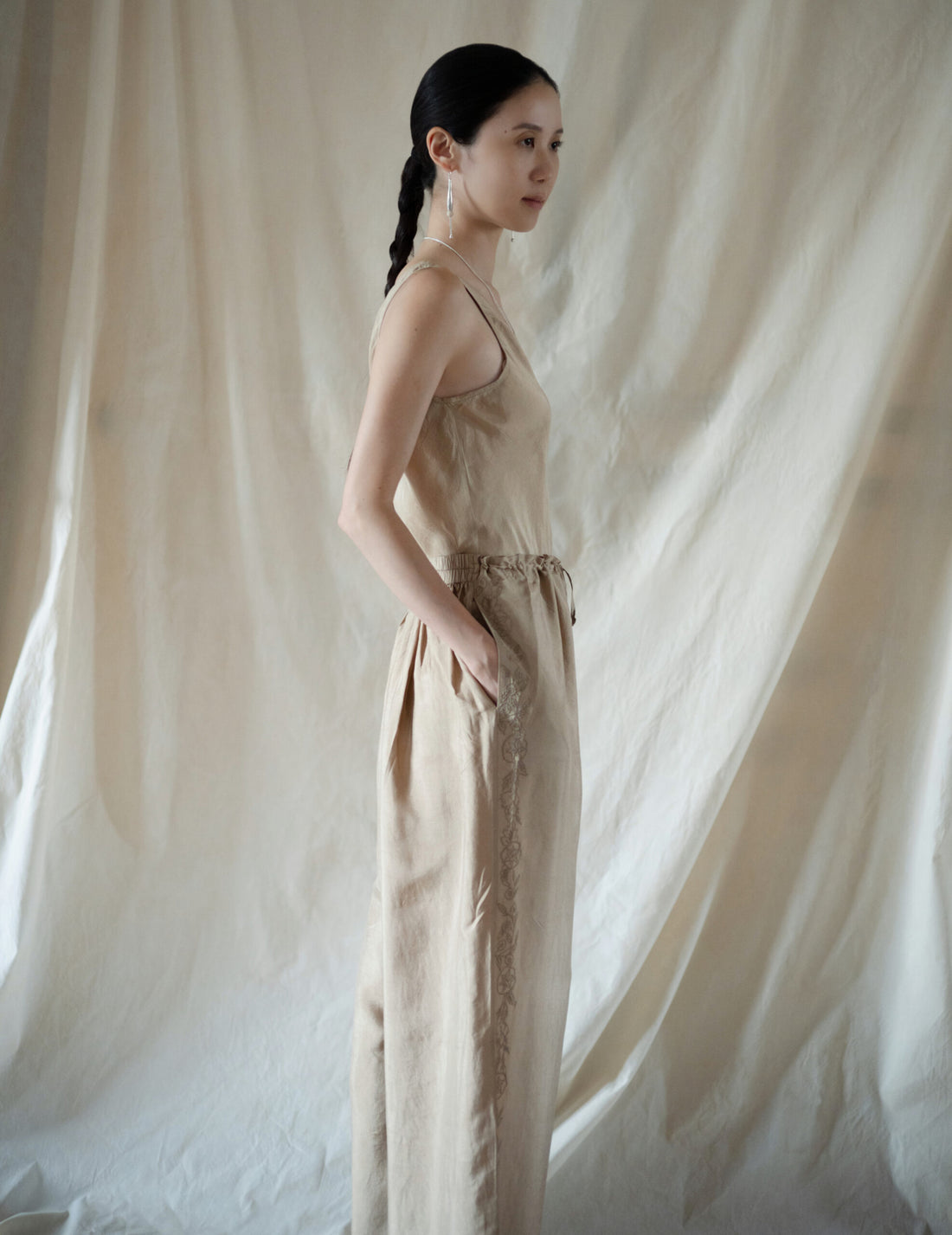 Brando Oversized Silk Pant with Embroidery・Gold