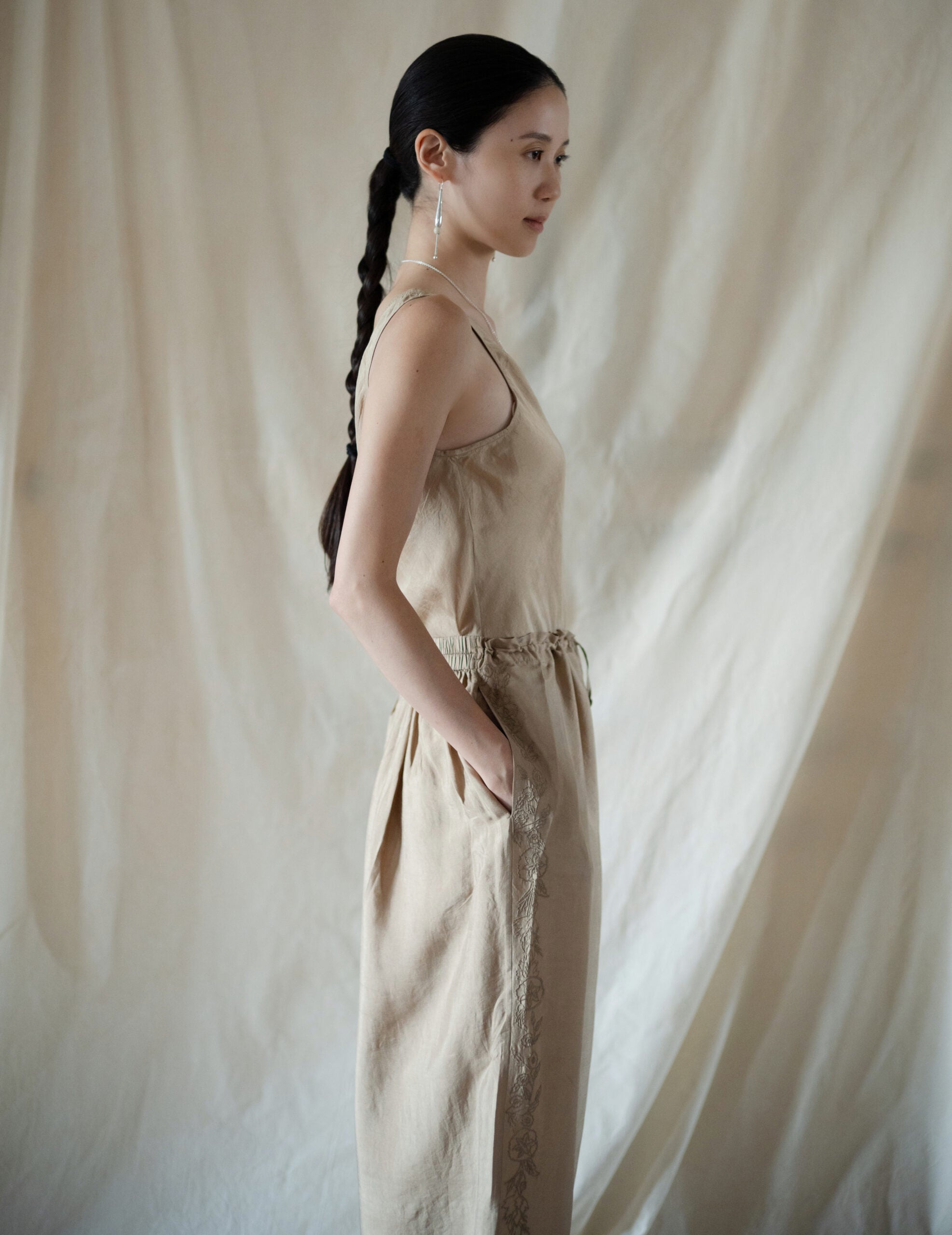 Brando Oversized Silk Pant with Embroidery・Gold