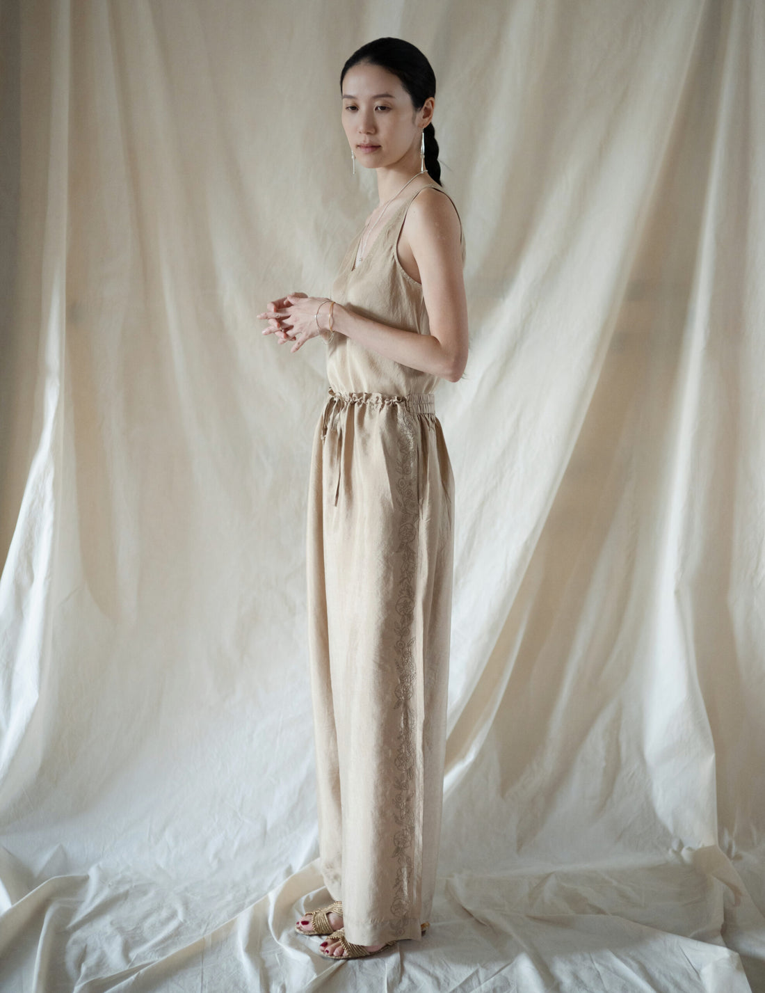 Brando Oversized Silk Pant with Embroidery・Gold