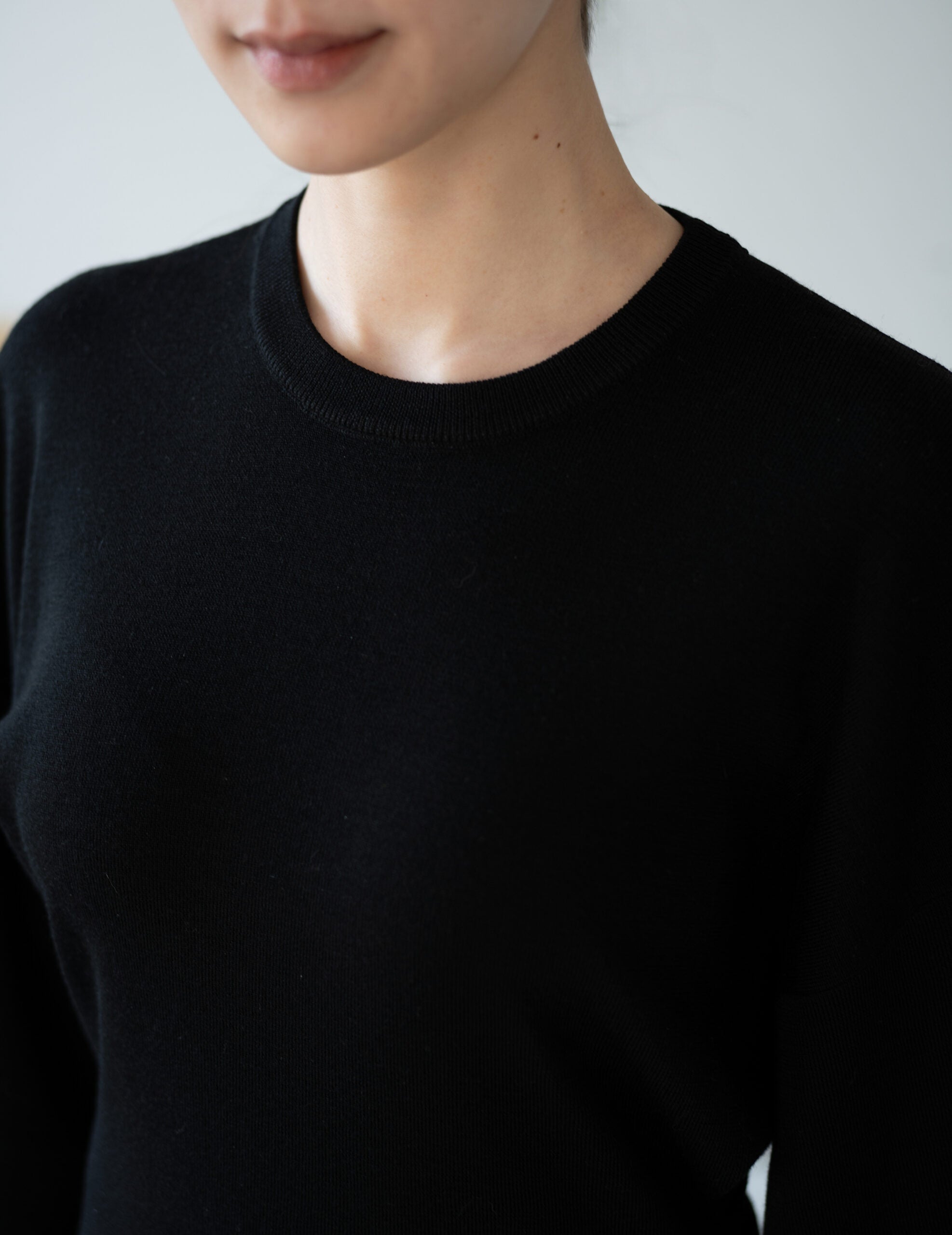 KAMA Merino Wool Top・Black