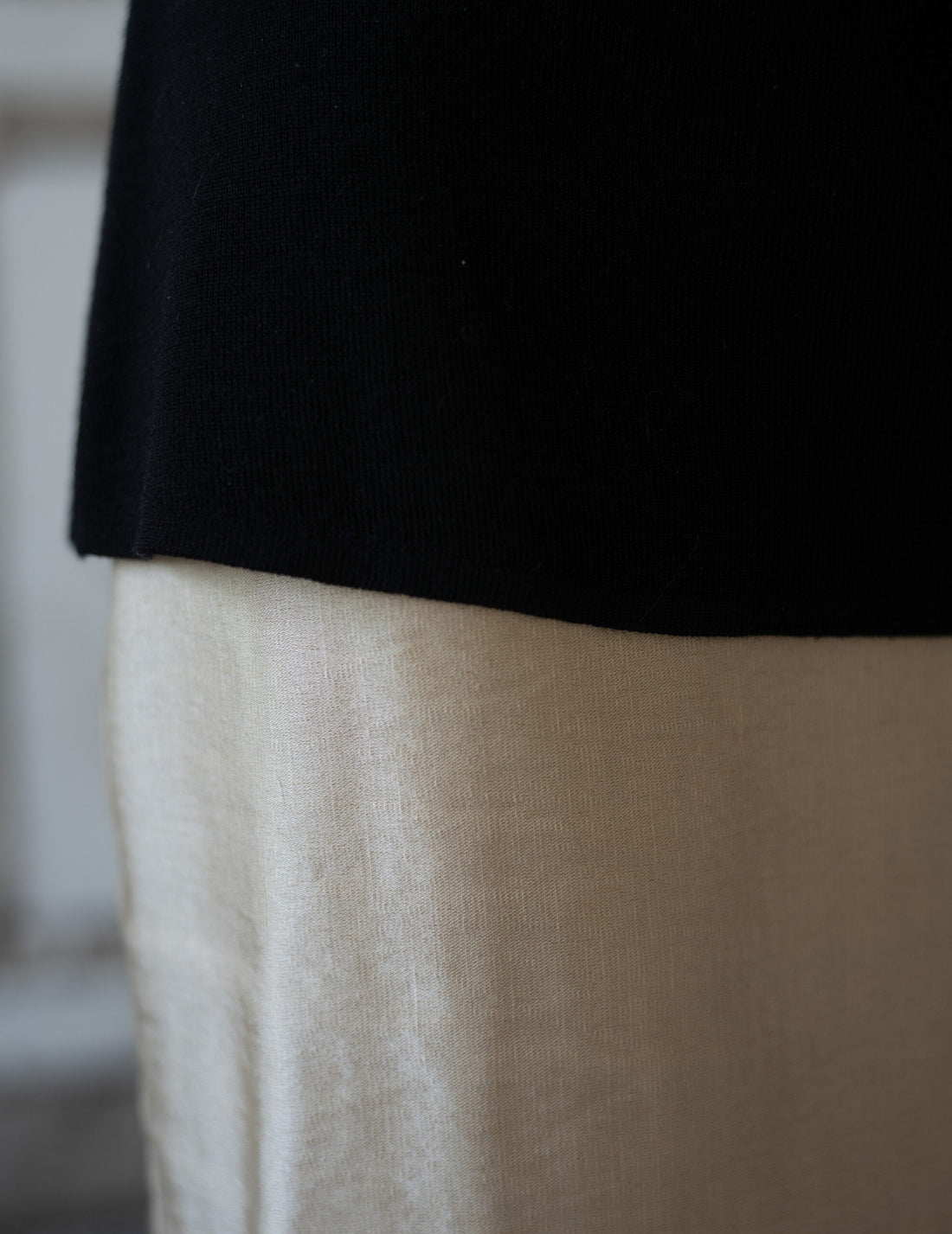KAMA Merino Wool Top・Black