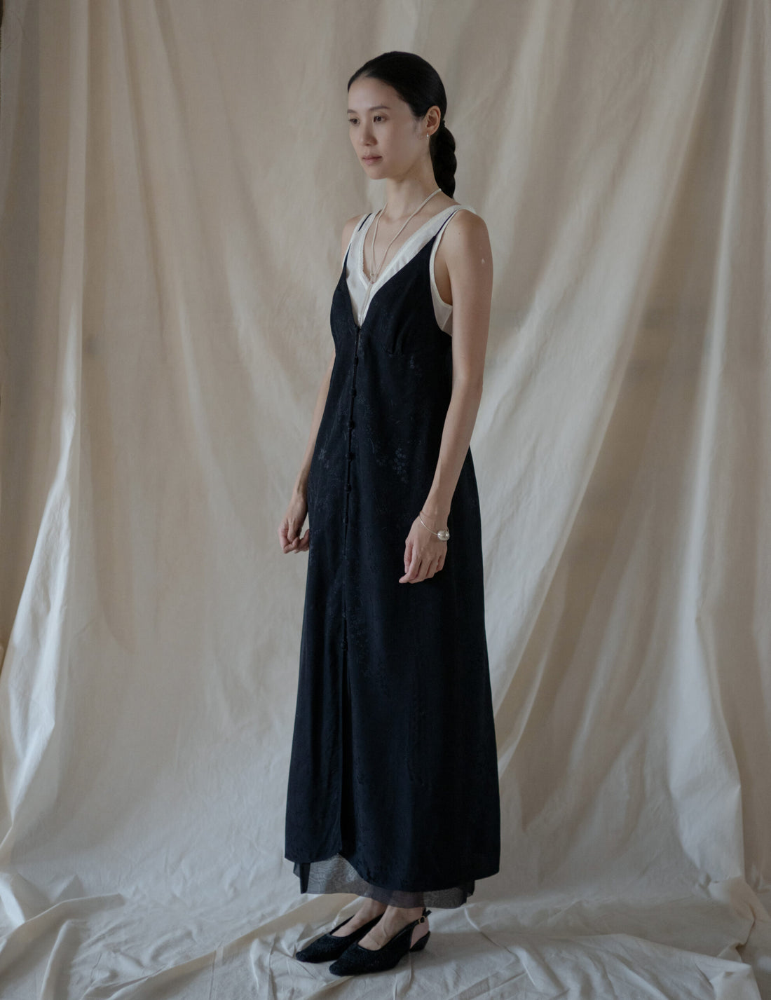 DAPHNE LONG SLIPDRESS・White