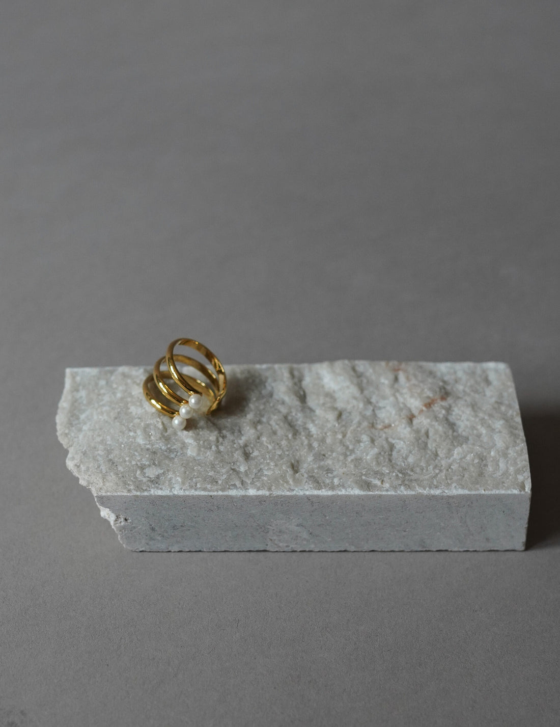 mature.03 耳骨夾／尾戒・金色