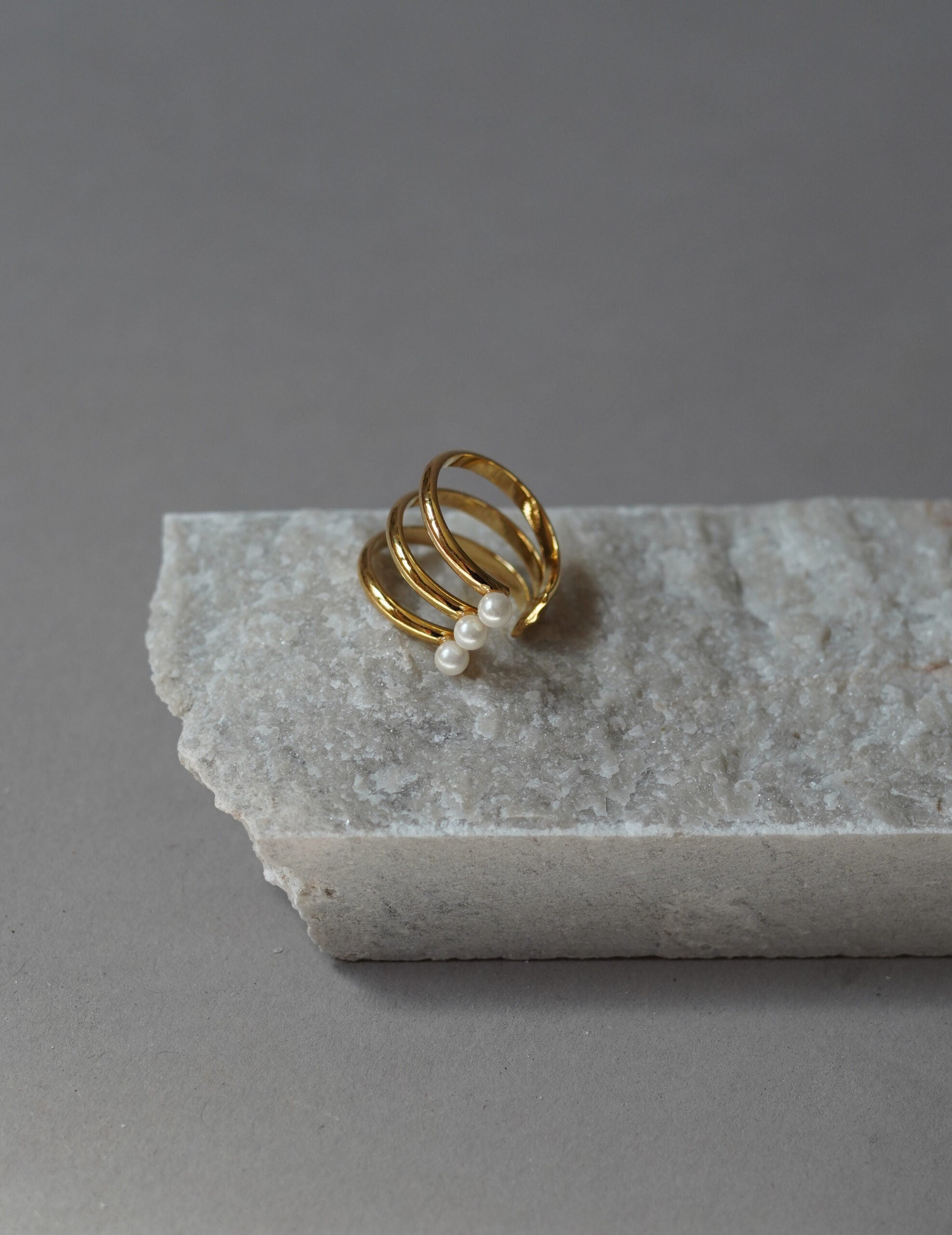 mature.03 耳骨夾／尾戒・金色