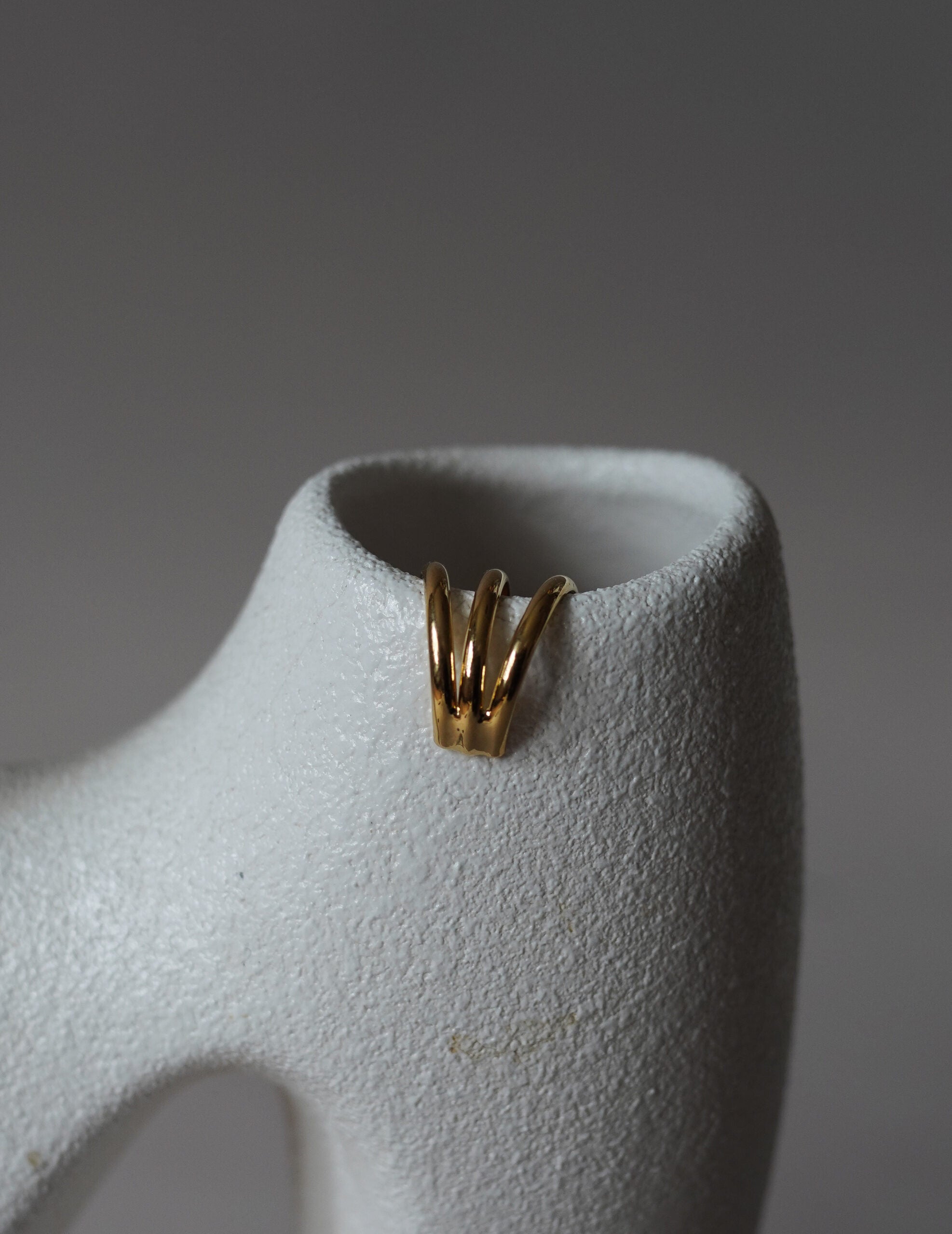 mature.03 耳骨夾／尾戒・金色