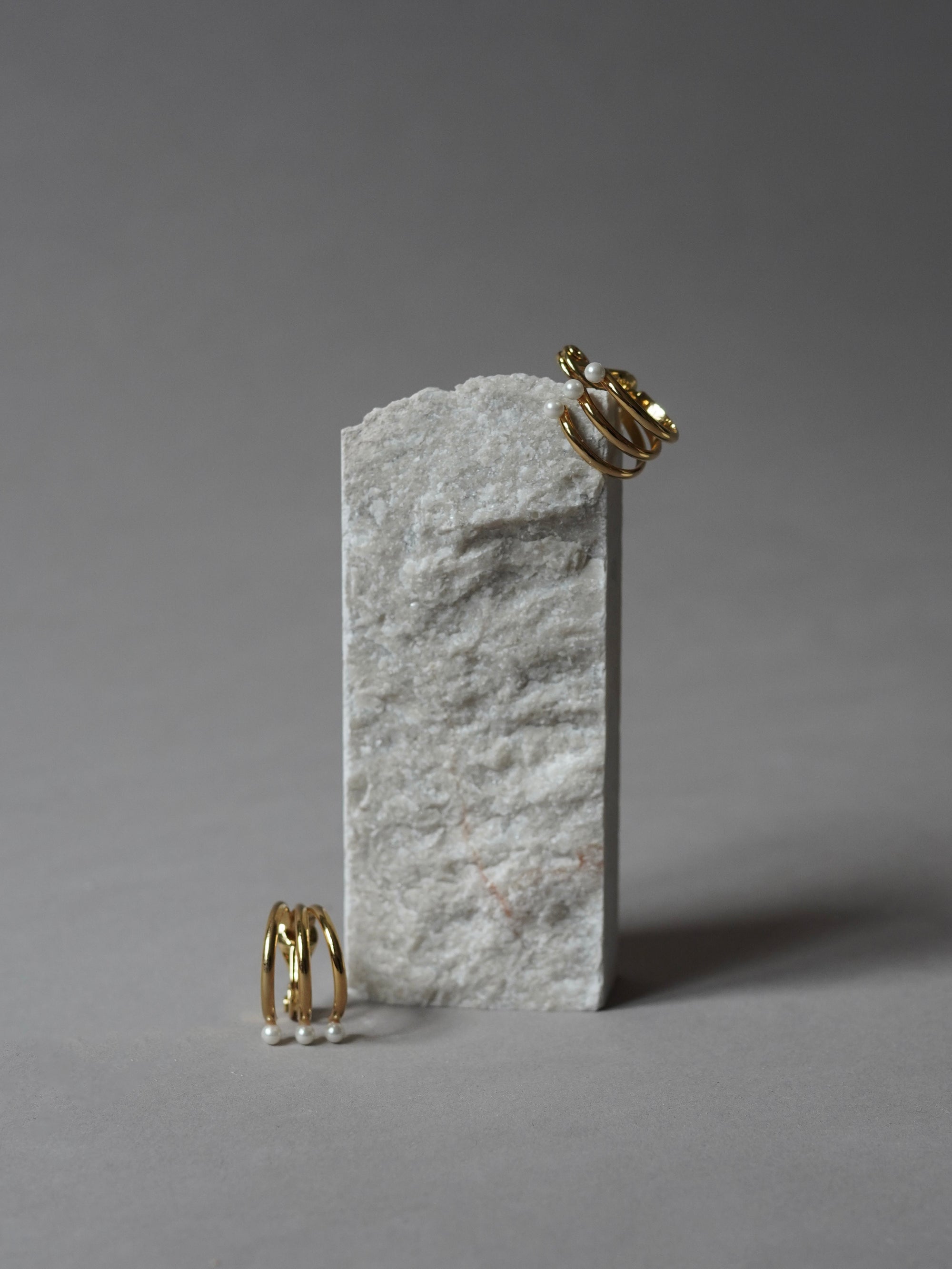 mature.02 Clip-On Earrings・Gold