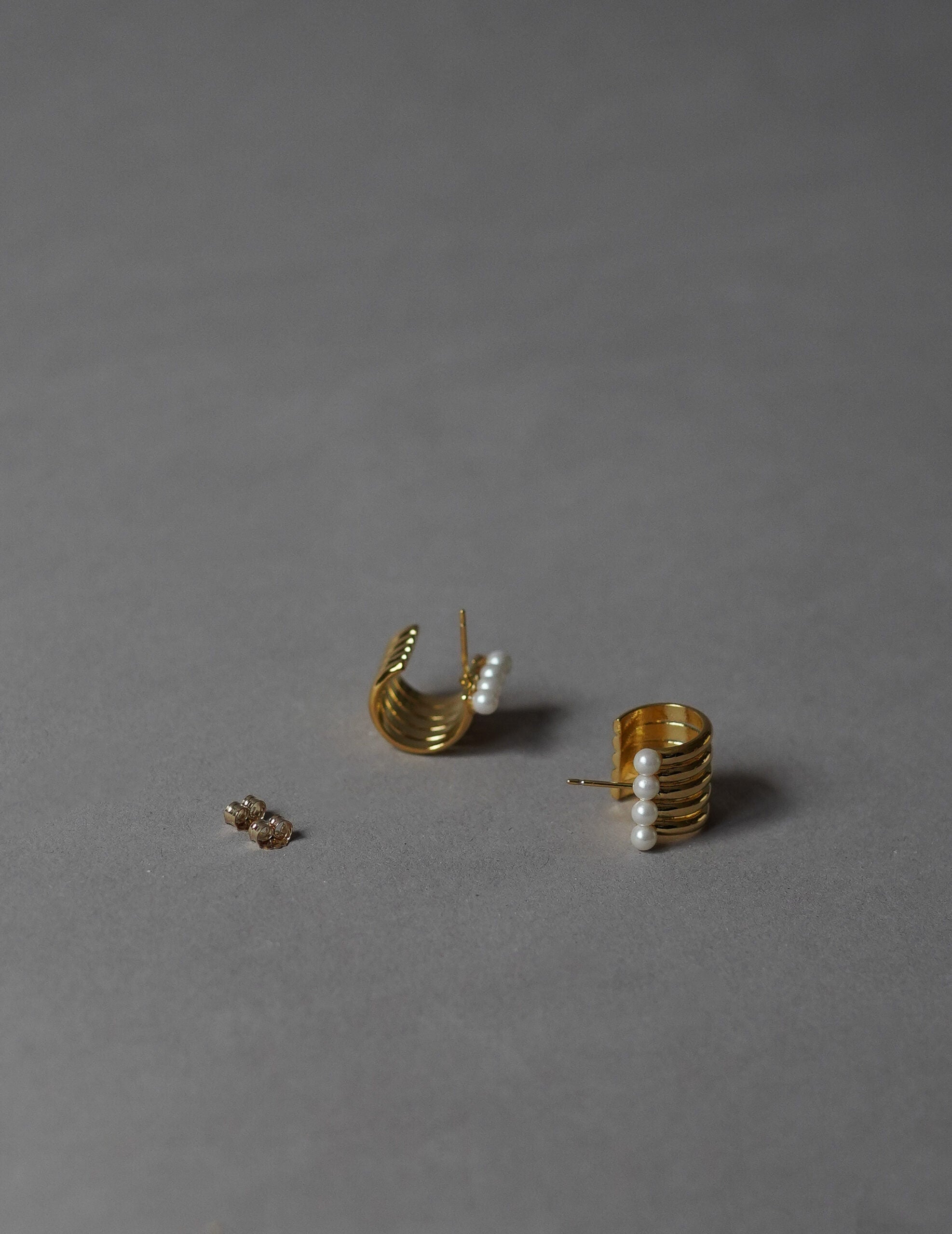 mature.01 耳釘・金色