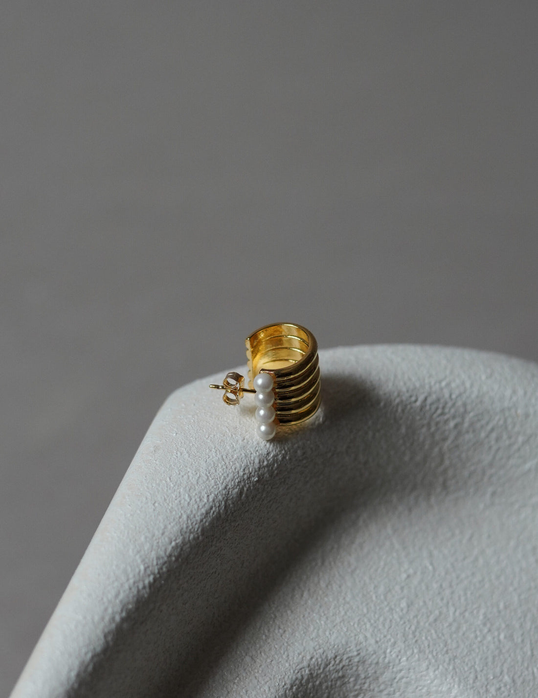 mature.01 耳釘・金色