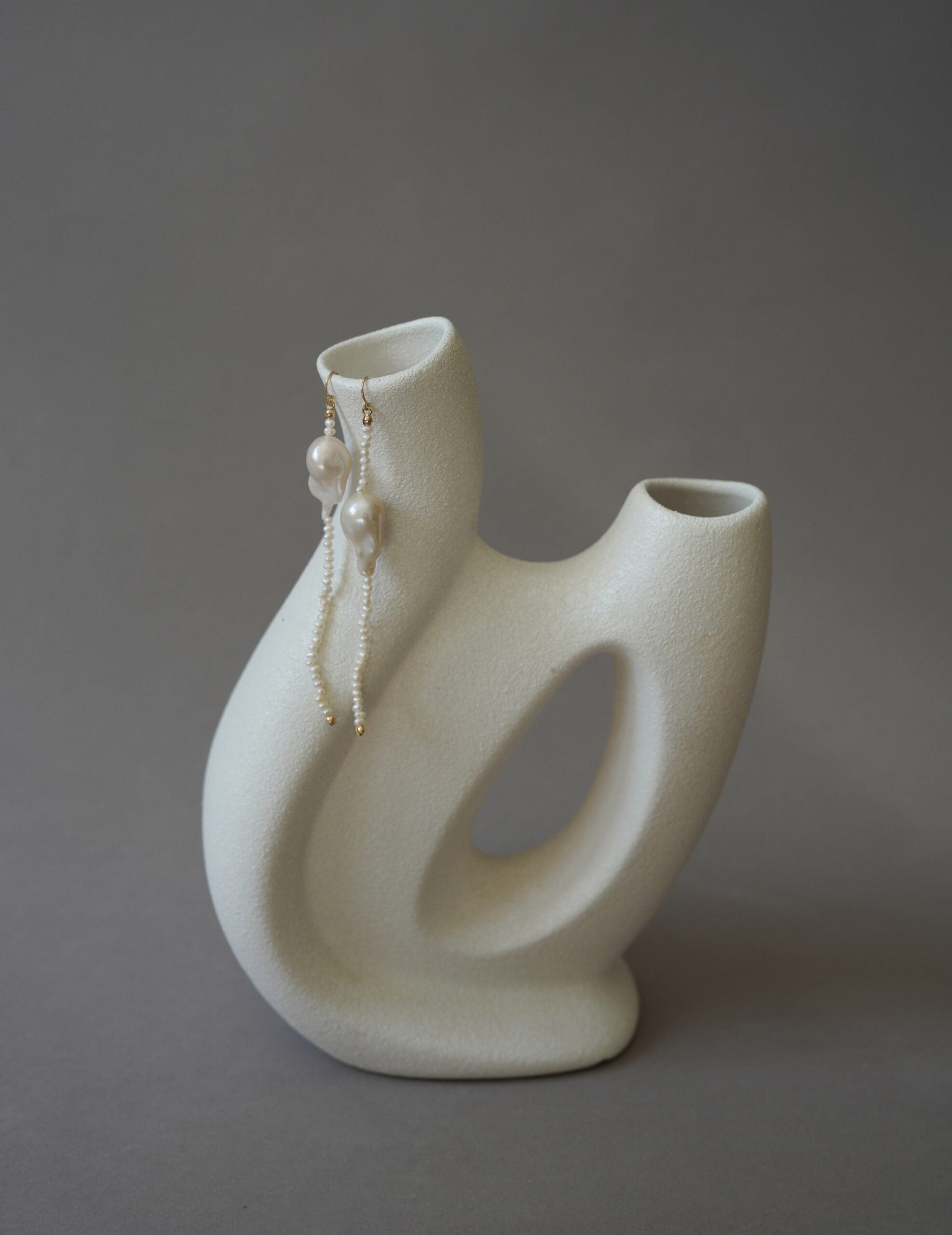 thaw.01 耳釘・白色