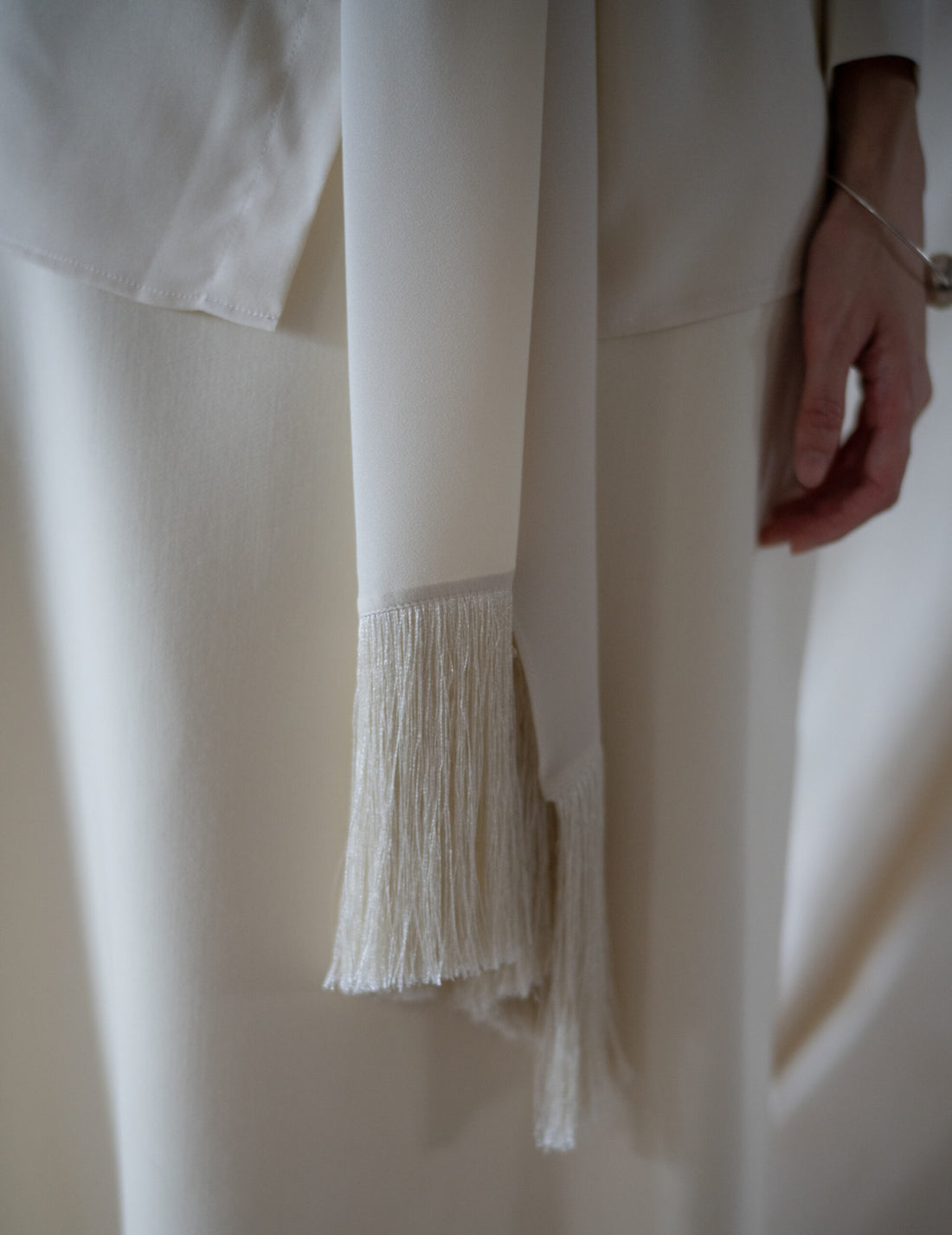 Belt Fringe Shirt・Ivory