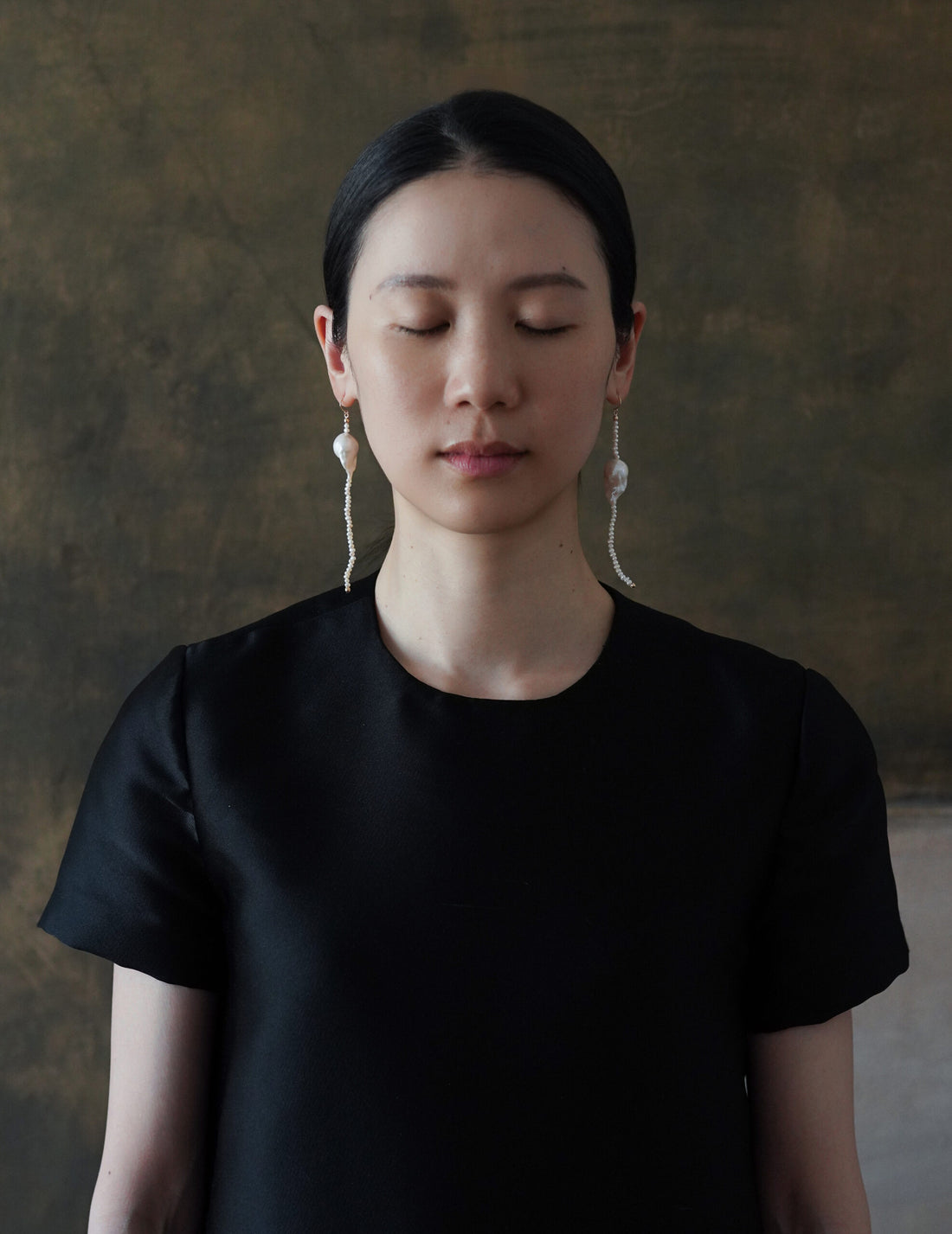 thaw.01 Earrings・White