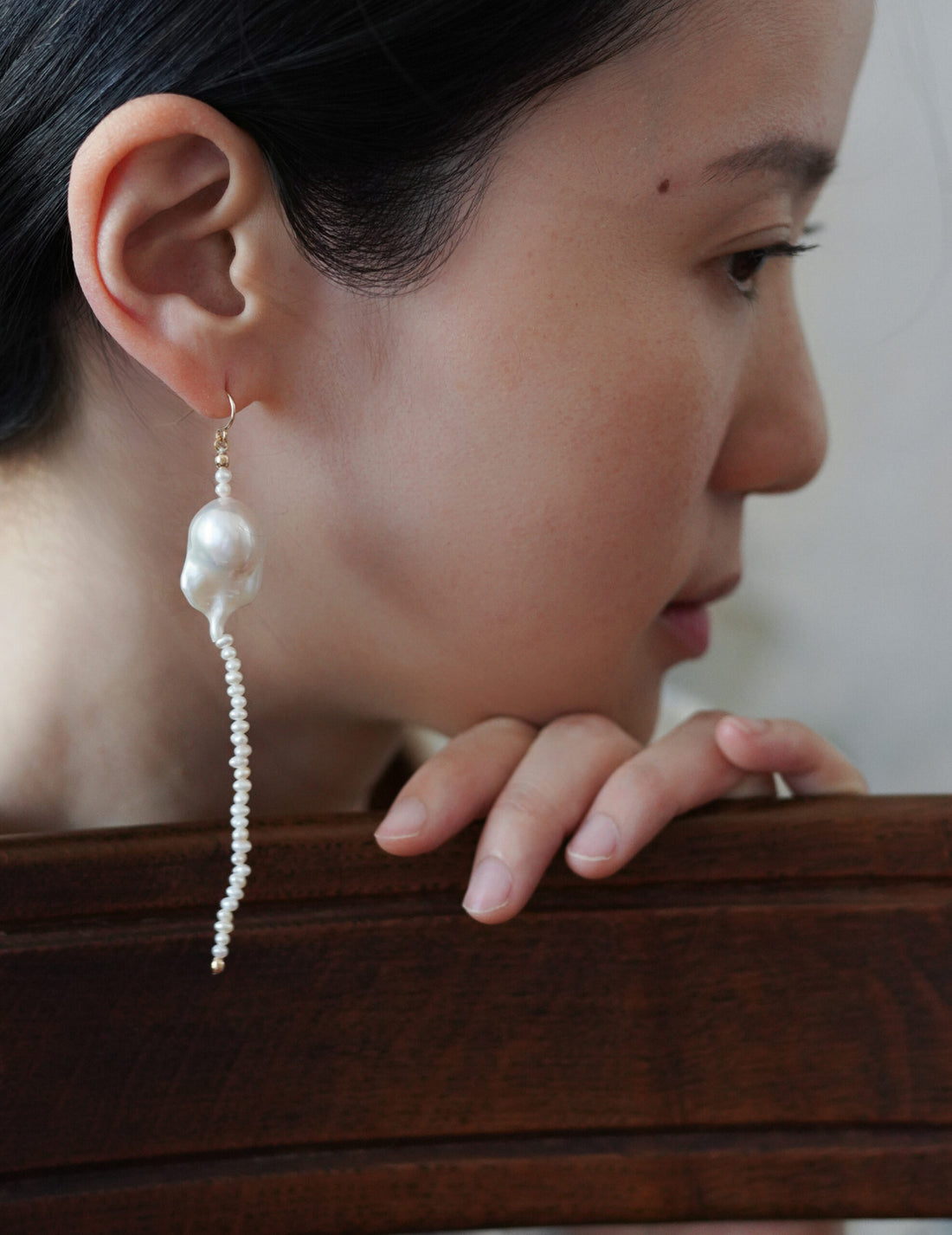 thaw.01 Earrings・White
