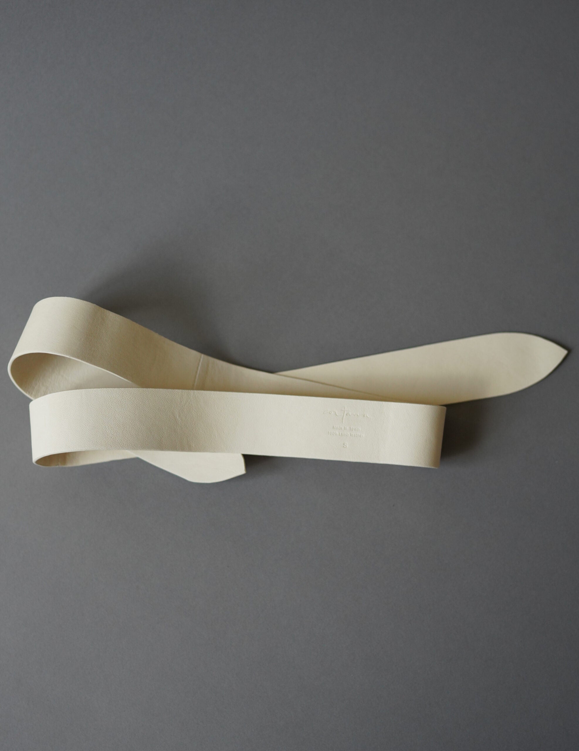 Jin 4 寬版羊皮腰帶・白色