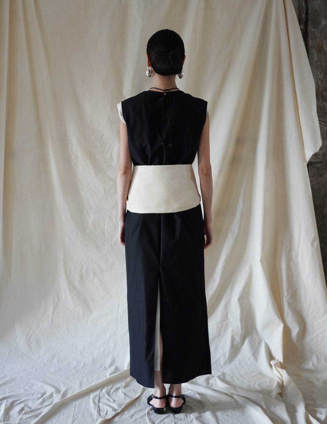  Jin S 皮革腰包・白色