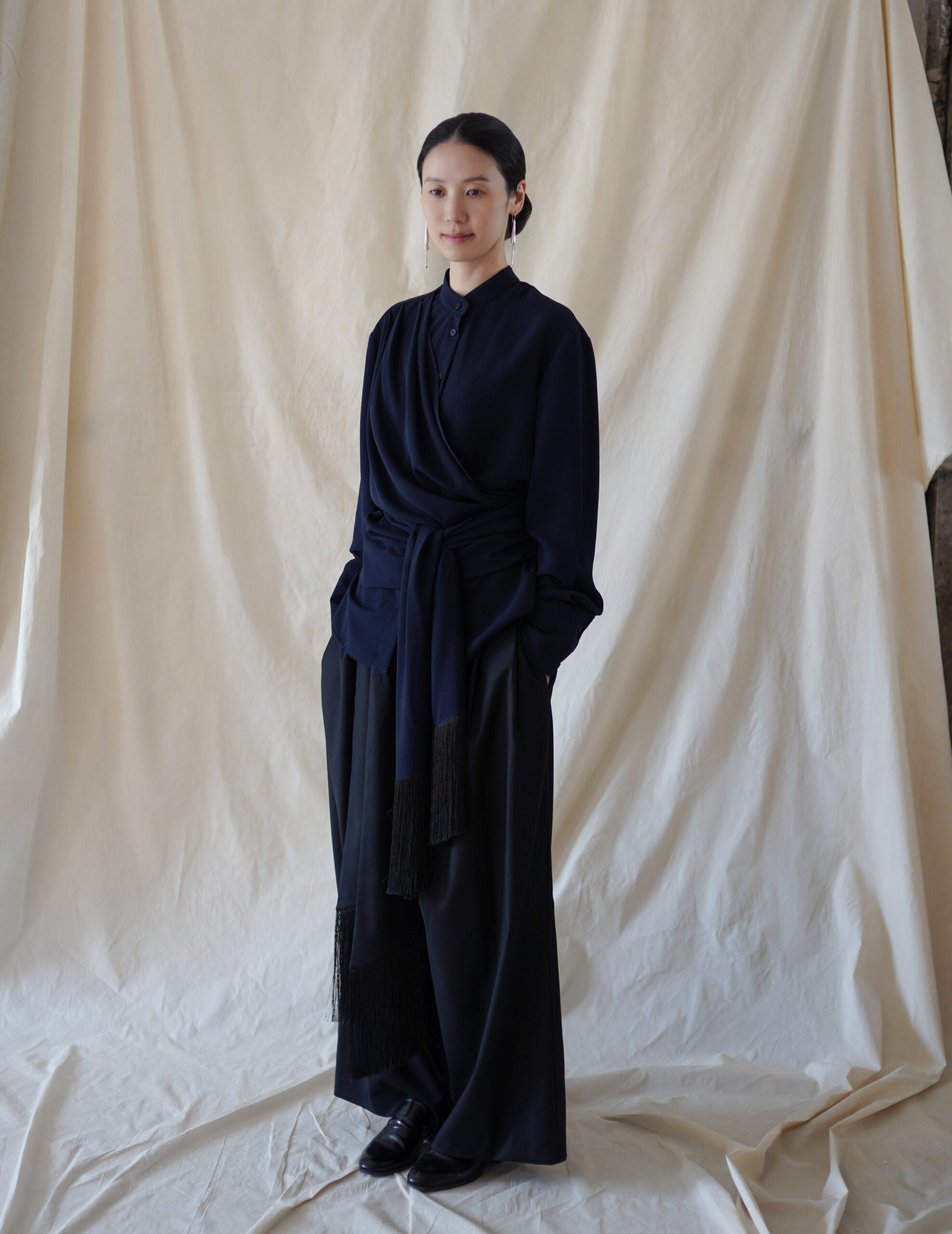 Bahroma Silk Fringe Wrap Pants・Navy