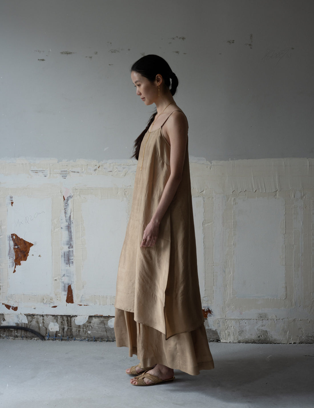 Pandora Silk Slip Dress・Gold